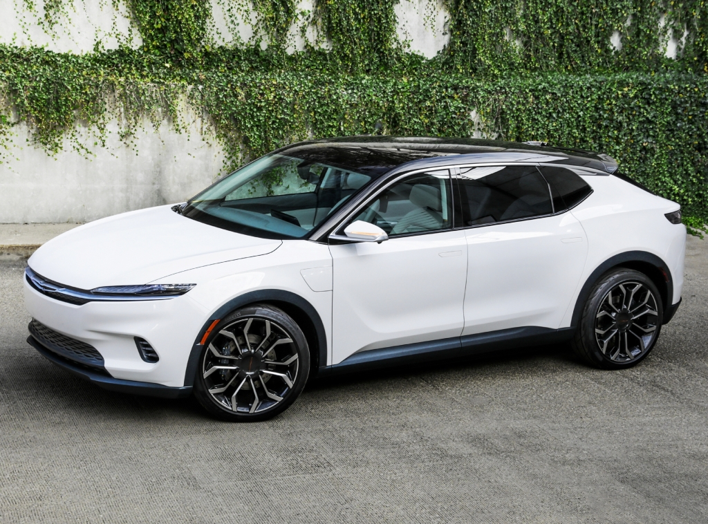 Chrysler stelt niks meer voor! Kan deze elektrische Airflow het merk een boost geven?