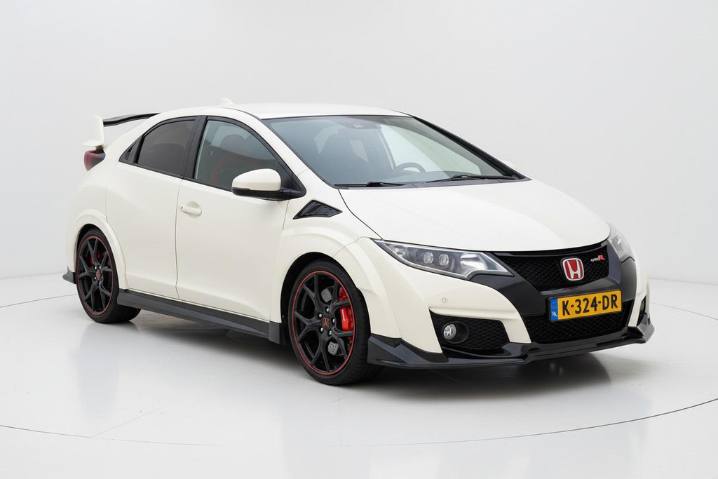 Koop jij deze mooiste Golf GTI van Marktplaats of een van z'n concurrenten?
