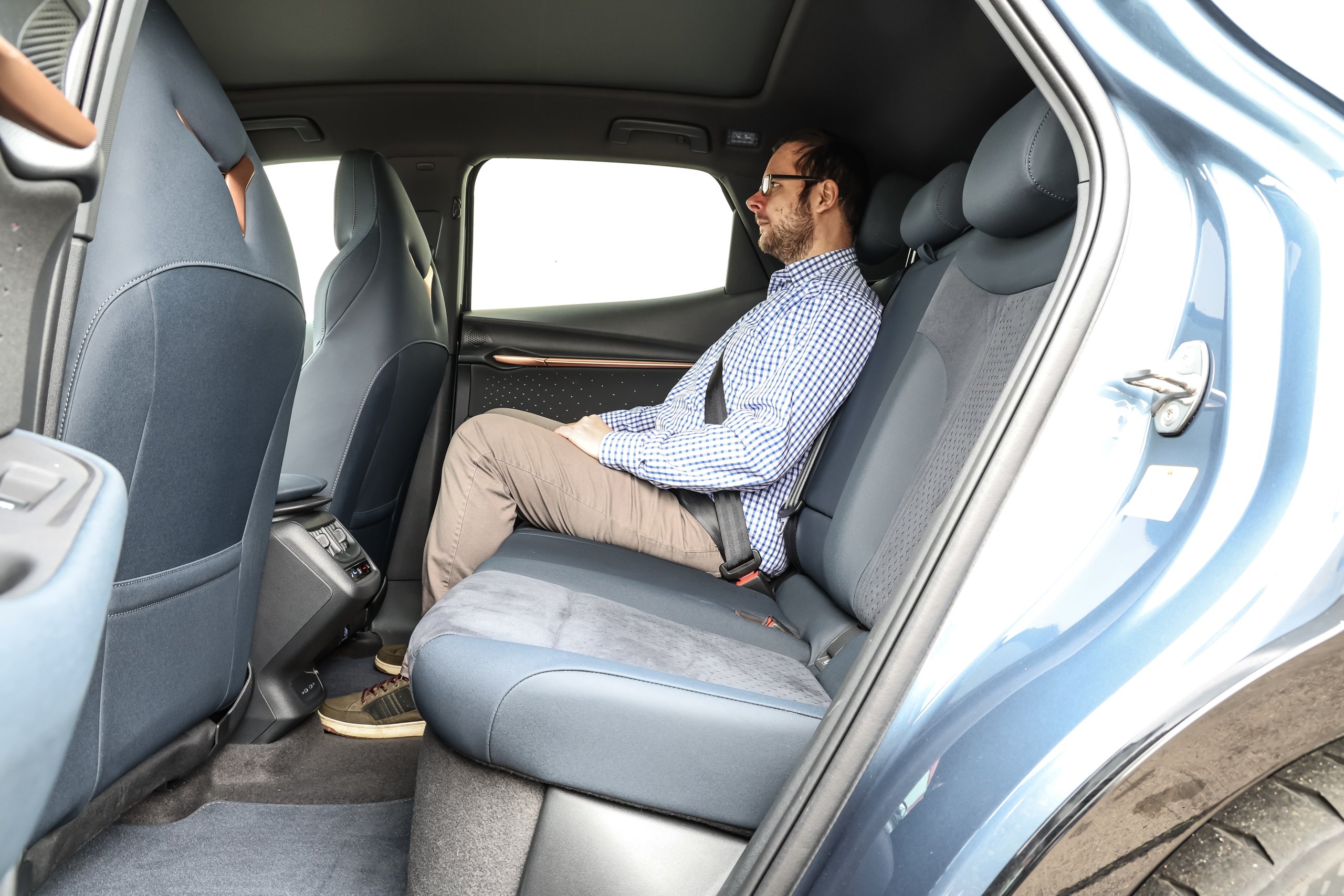 TEST Cupra Tavascan: snel, maar kan-ie qua comfort op tegen Audi en Mercedes?