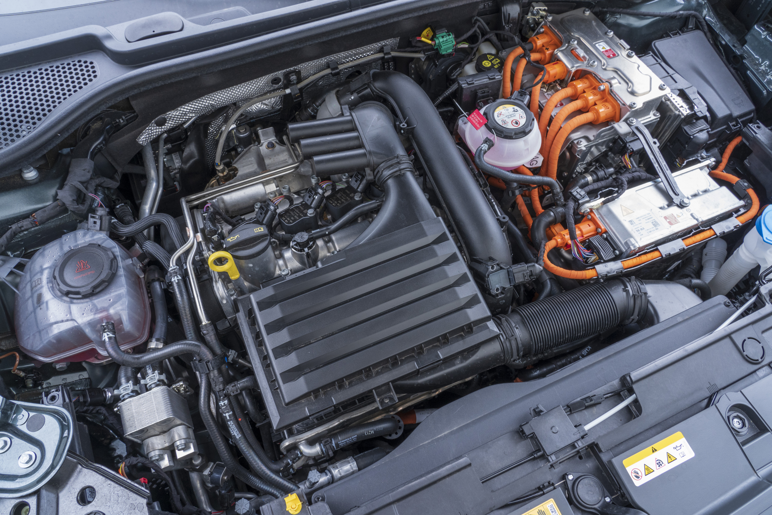 Test: zo pest de Cupra Formentor de Mercedes GLA - de Mitsubishi 'Foutlander' voorbij