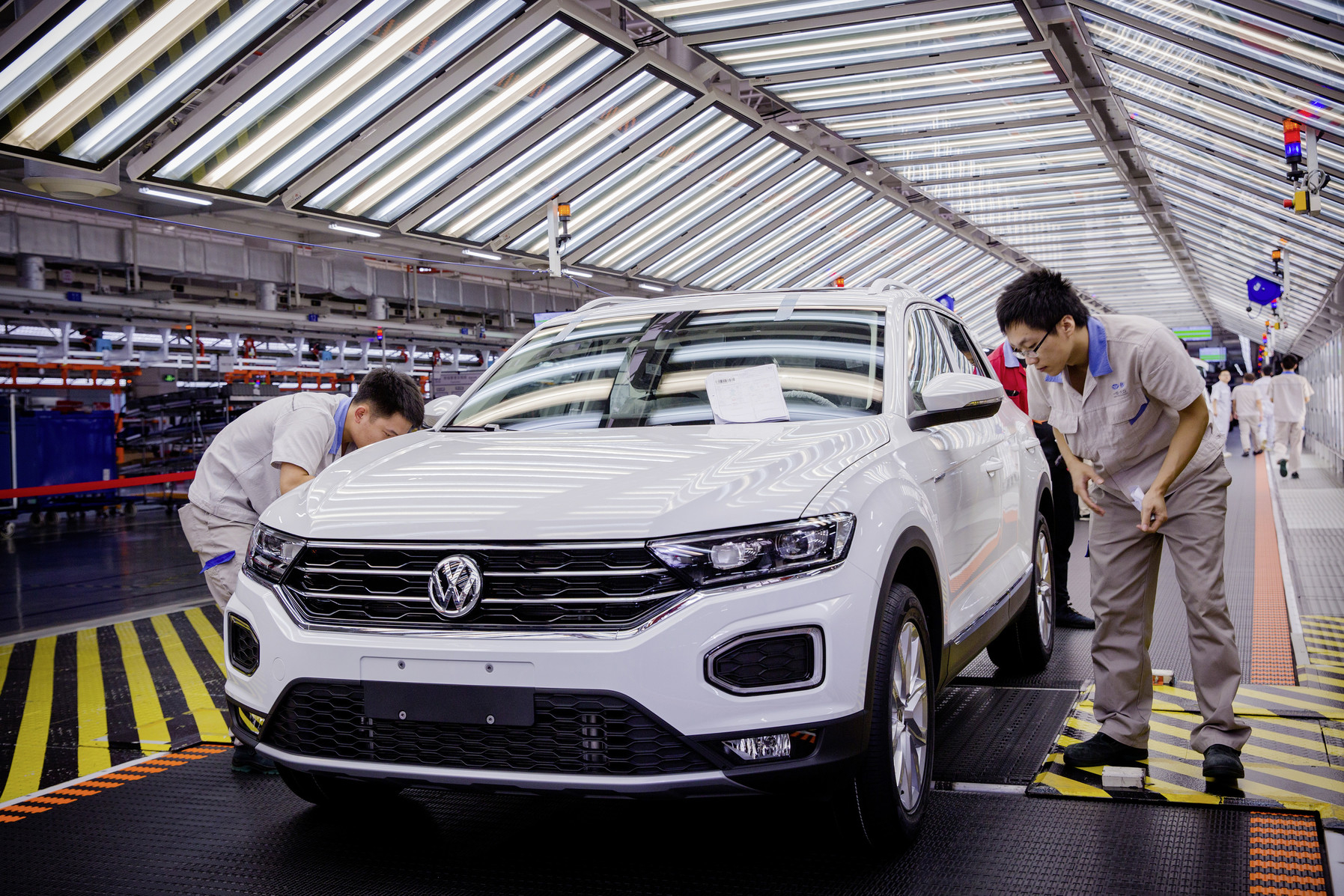 Autokopers in China: ga weg met je BYD, wij willen een Volkswagen