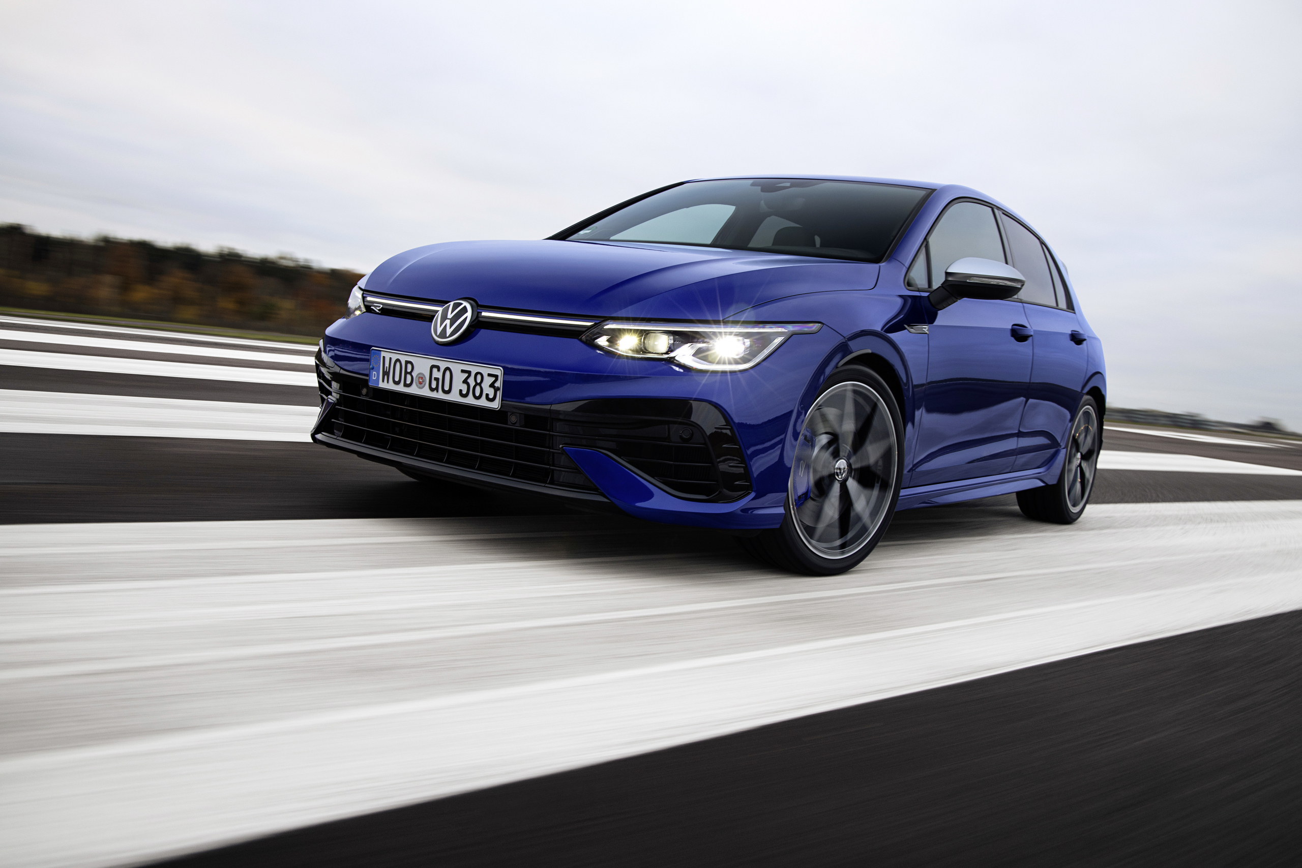Volkswagen Golf R is 15.000 euro duurder dan Golf GTI