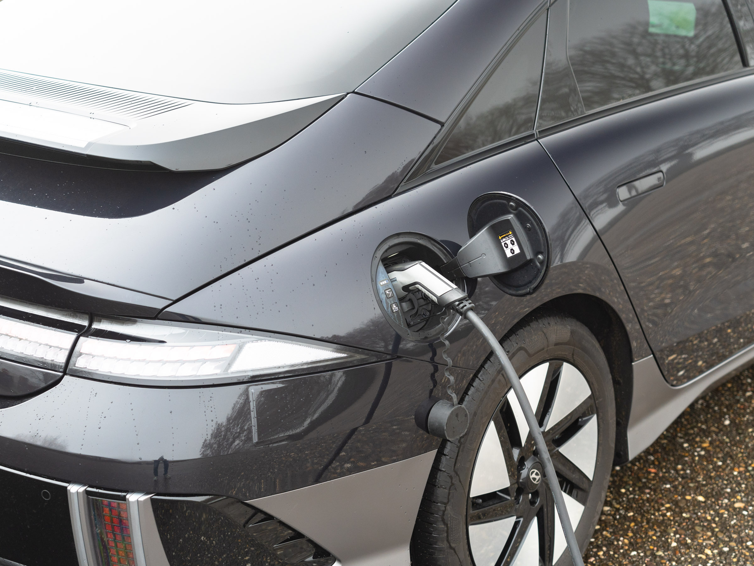 Hyundai's antwoord op EV-crisis: elektrische auto's met 800 km bereik en extra hybrides