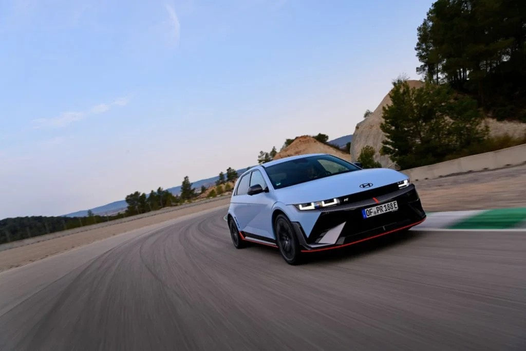 Dit Hyundai-trucje past Mercedes-AMG toe om een EV minder saai te maken