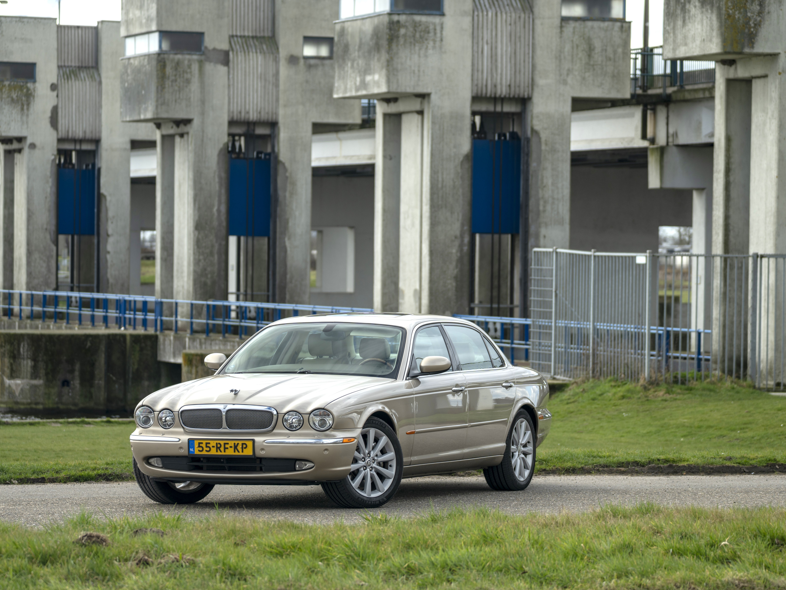 Jaguar-rijder Mathijs: "BMW is voor mij synoniem voor ellende"