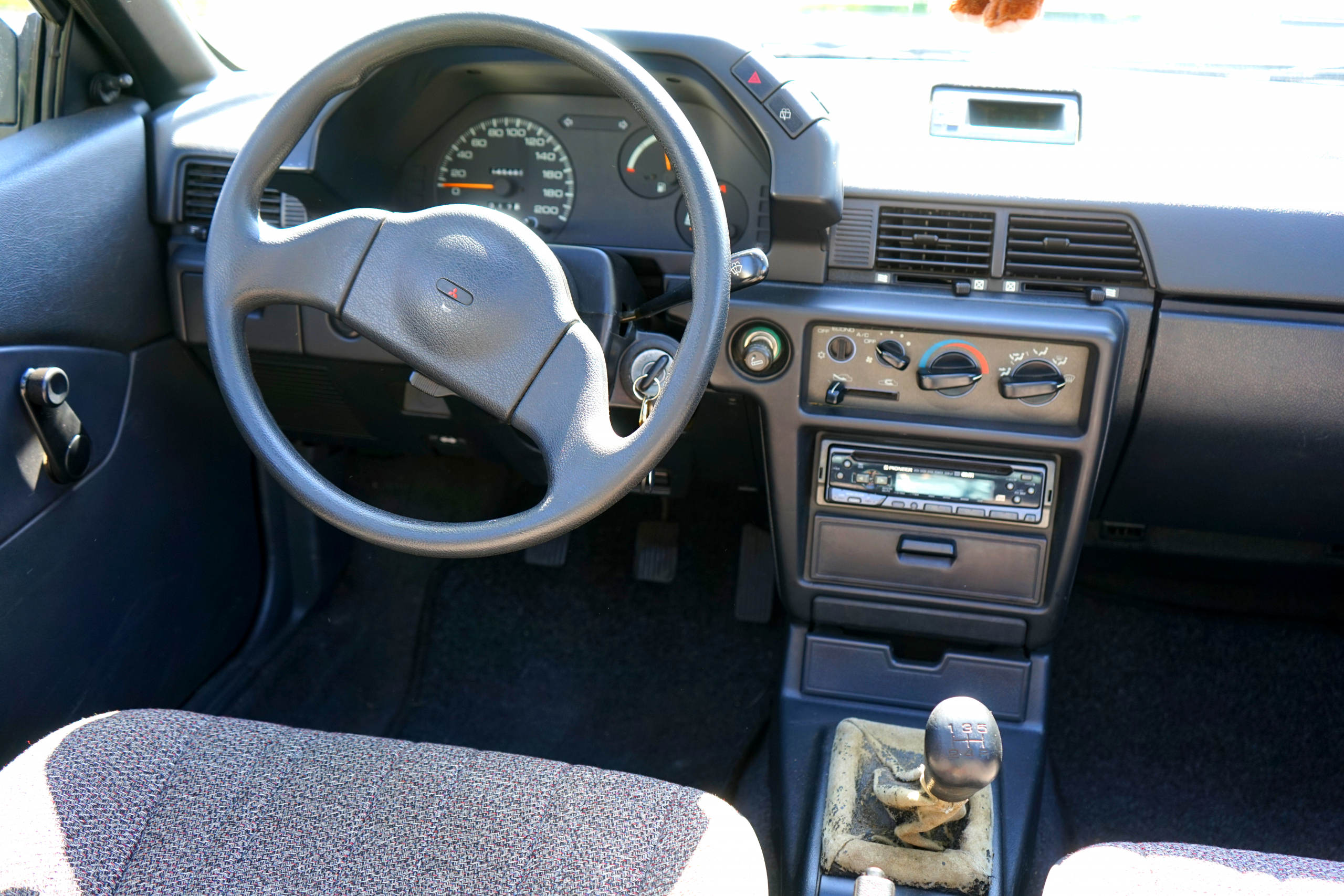 Mooie tweedehands import-auto gezien? Pas op, zo herken je een schadeauto!