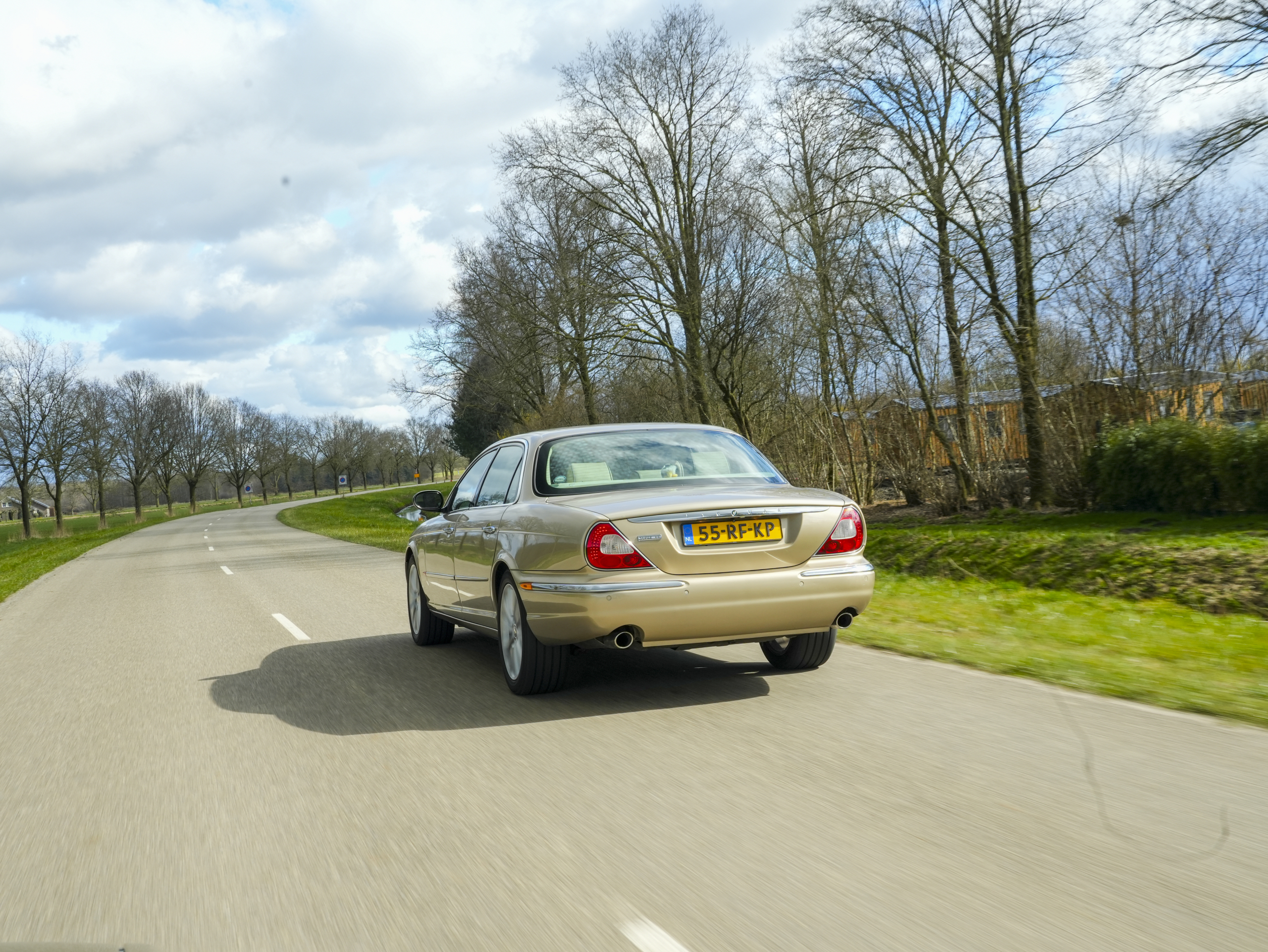 Jaguar-rijder Mathijs: "BMW is voor mij synoniem voor ellende"