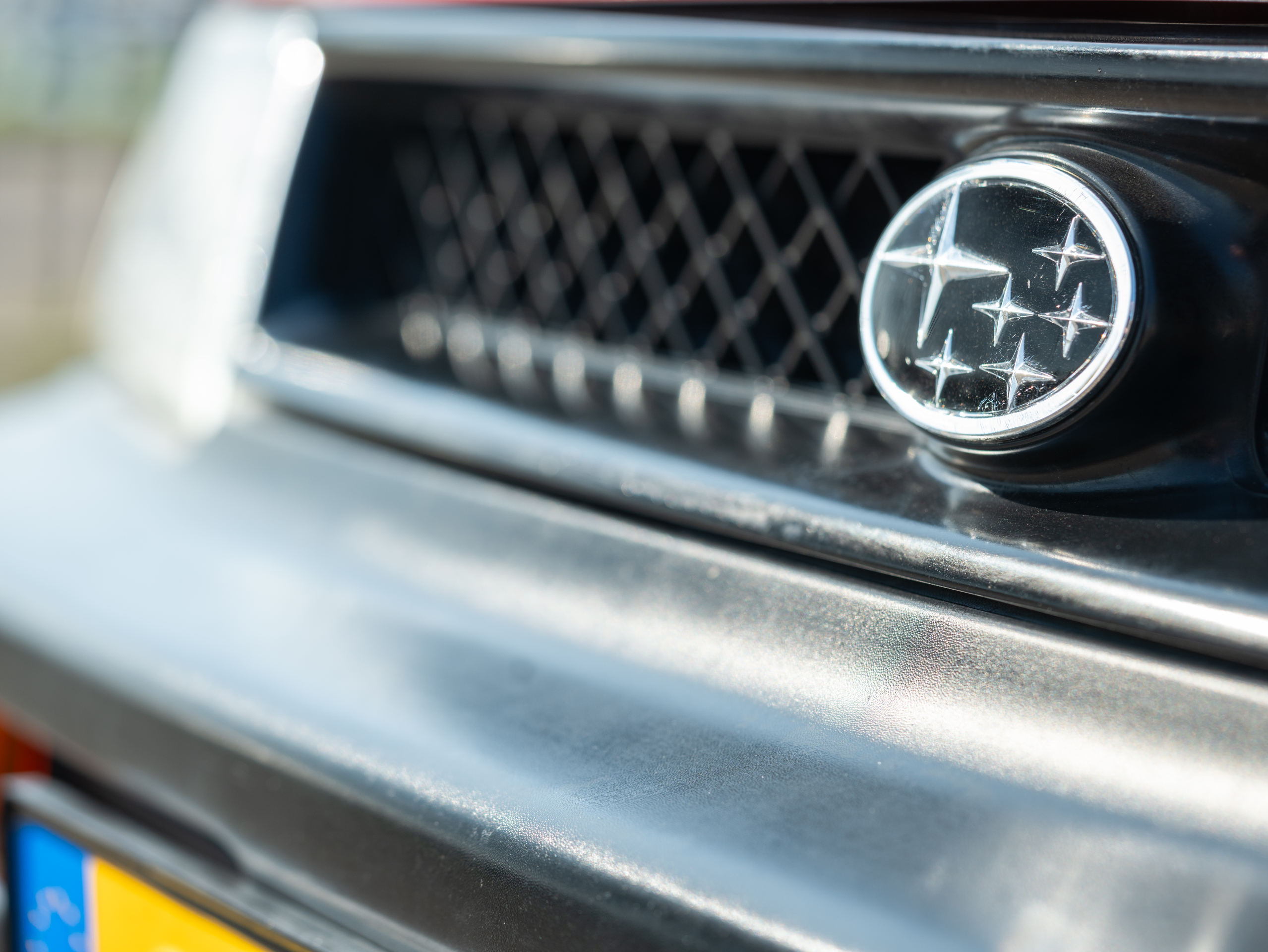 Met deze oude Subaru reed Hugo een record op de Nürburgring