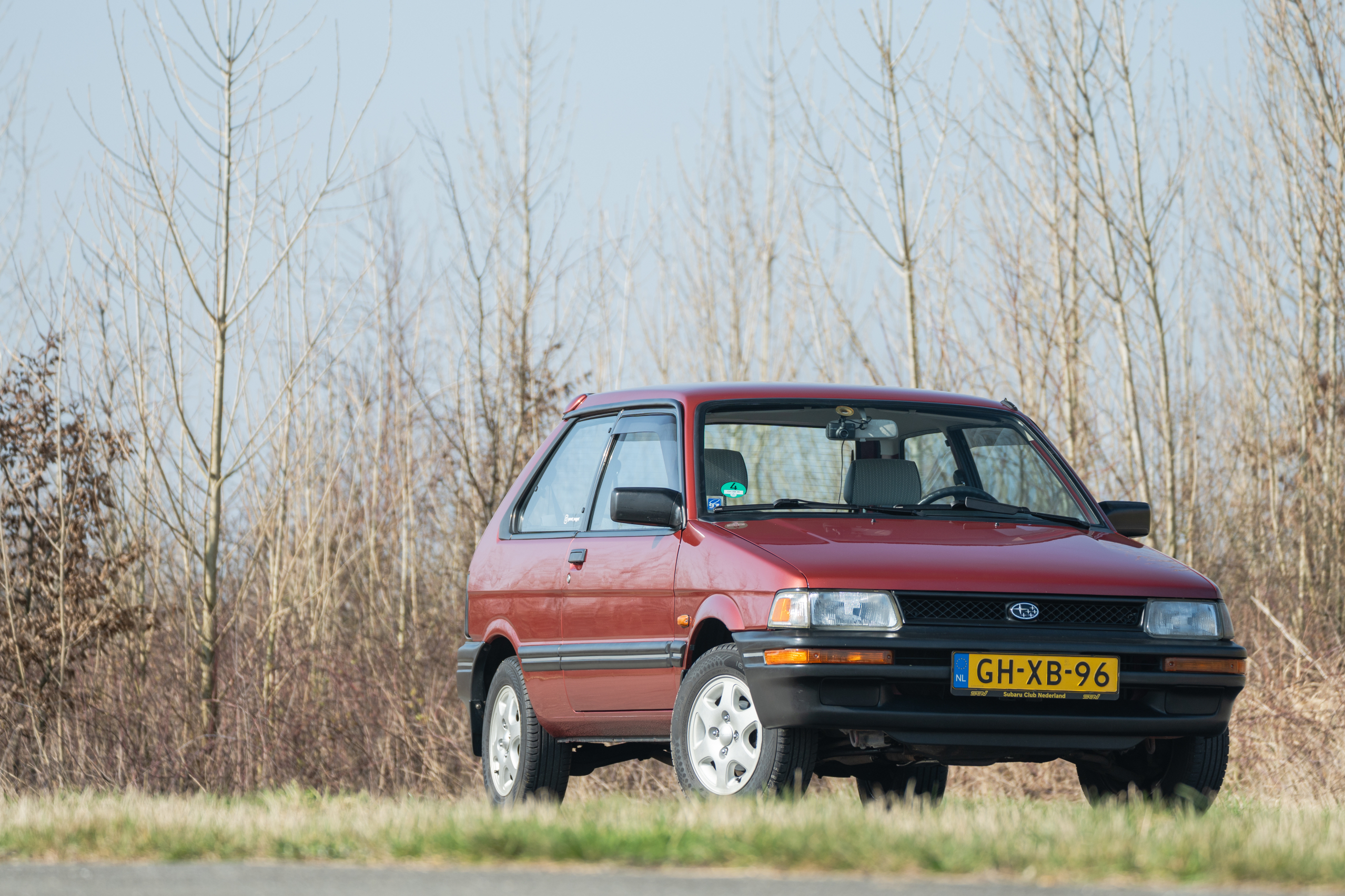Met deze oude Subaru reed Hugo een record op de Nürburgring