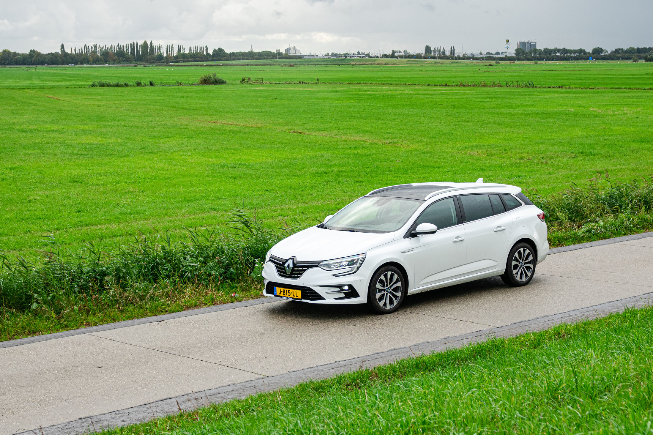 Eerste review: hoe zuinig is de Renault Mégane E-Tech Plug-in Hybrid nu écht?