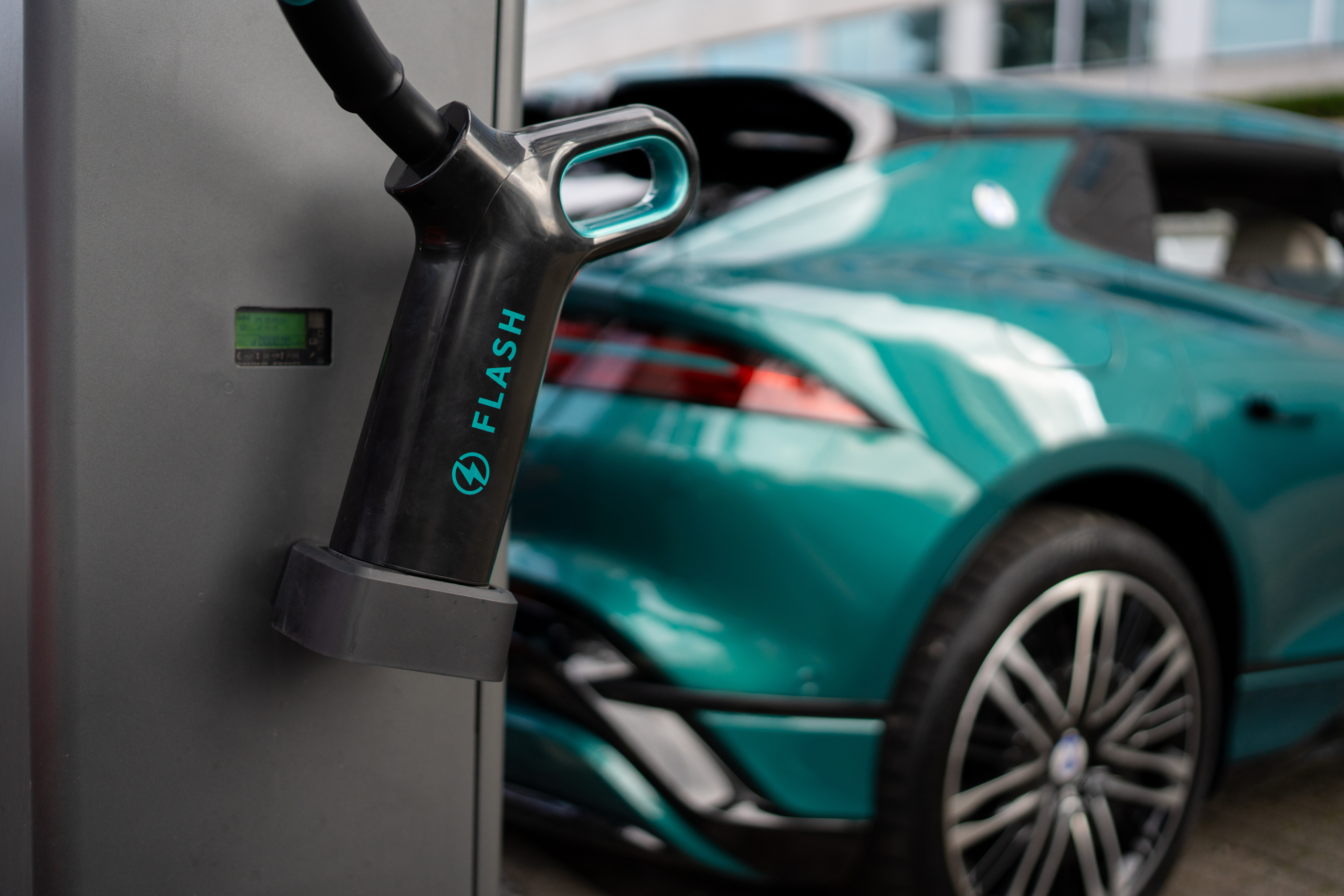 EV opladen in 5 minuten kan vanaf vandaag in Nederland