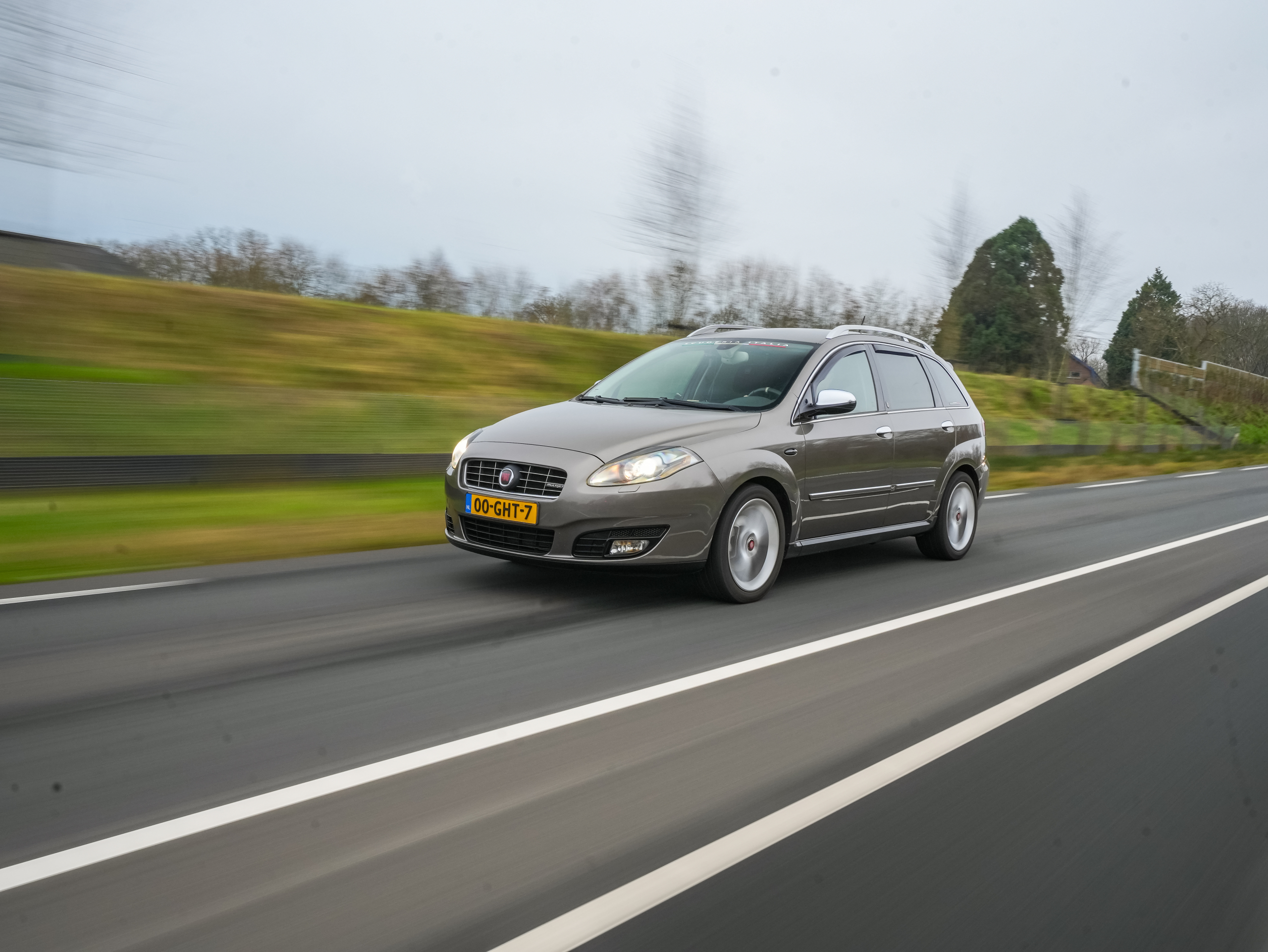 Rémond laat zijn sportwagen met V8 vaak staan voor deze vijfcilinder diesel