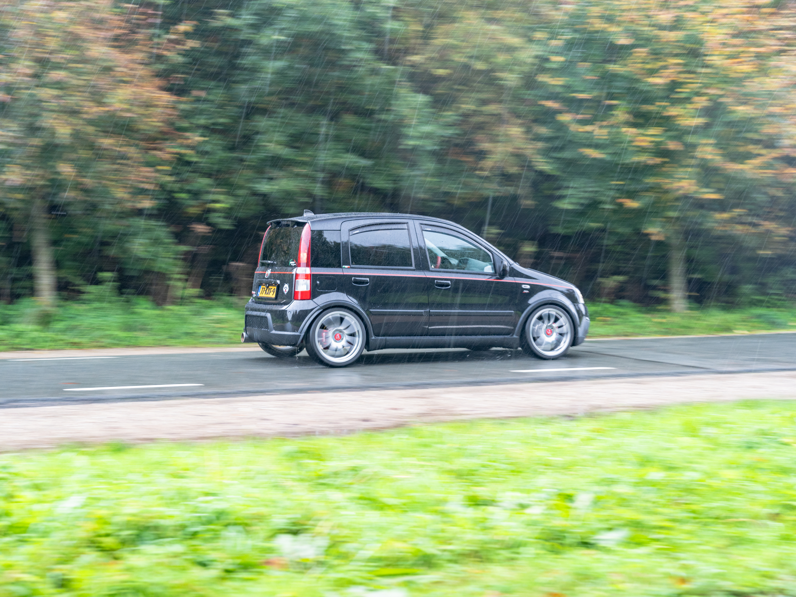 Willem over zijn Fiat Panda 100 HP: 'De motor heb ik de Ferrari-behandeling gegeven.'