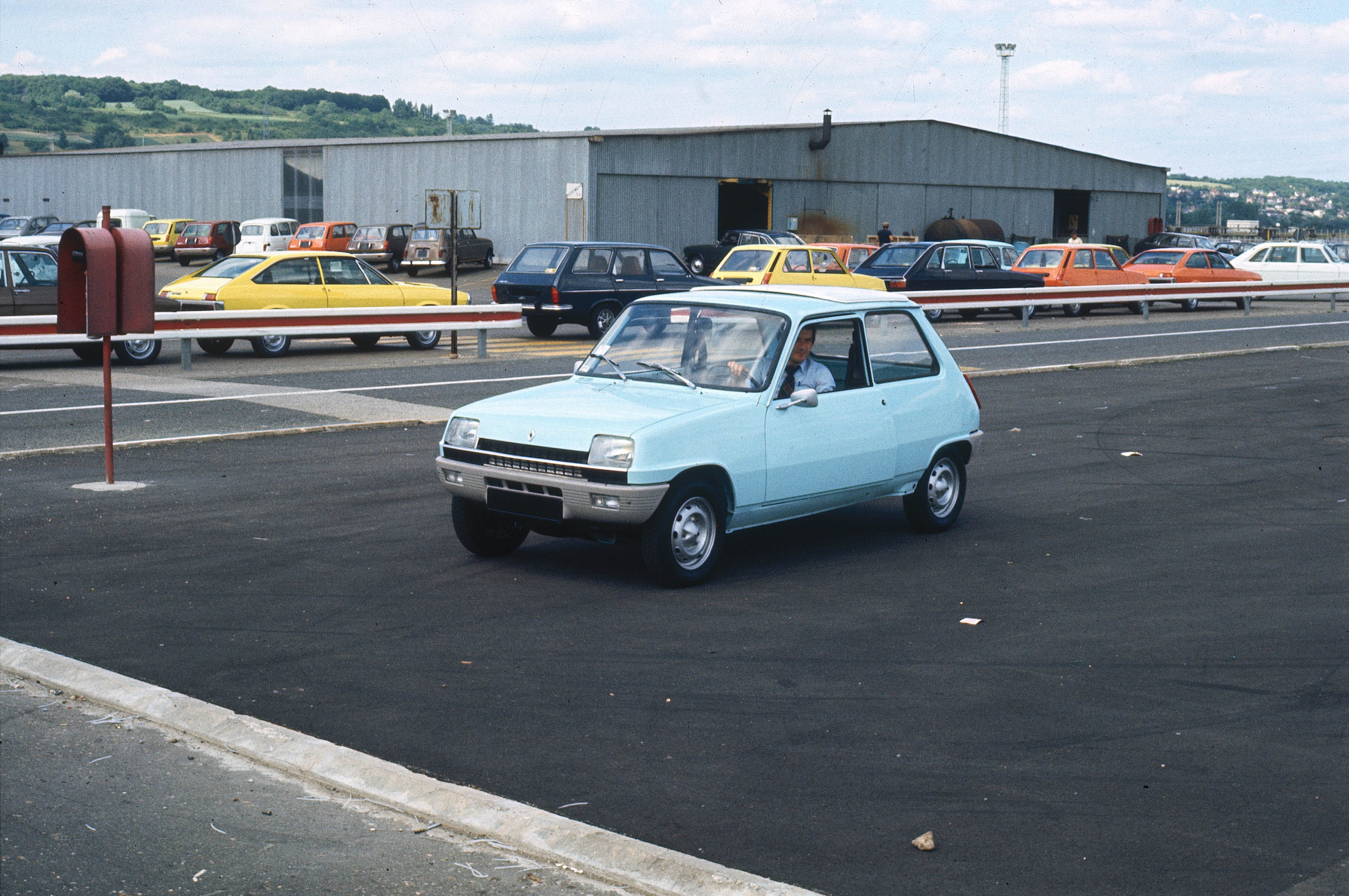 Leuk hè, die nieuwe Renault! Als je dit weet,vind je hem nóg leuker