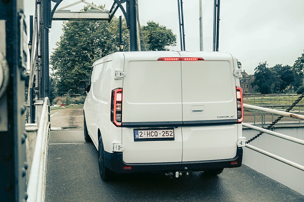 Review Farizon SV (2025): SuperVan of super overprikkeld?