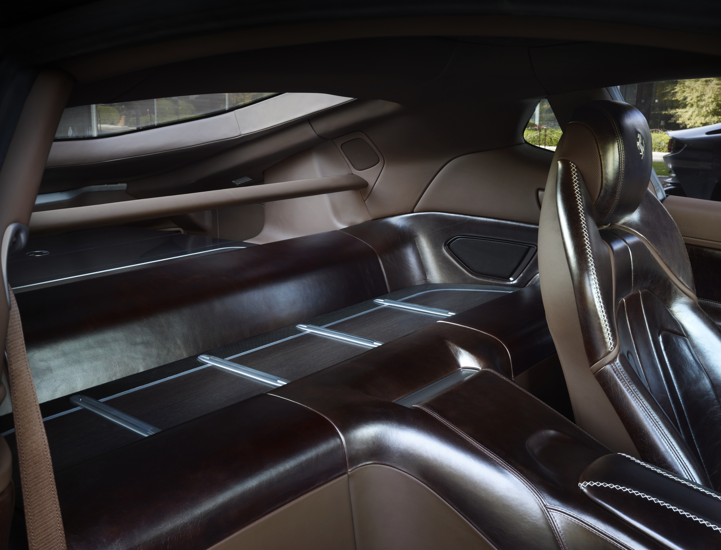 In het groen zou deze Ferrari BR20 perfect zijn voor wijlen prins Bernhard