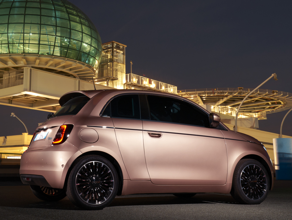 Waarom de elektrische Fiat 500e 3+1 een extra deurtje heeft