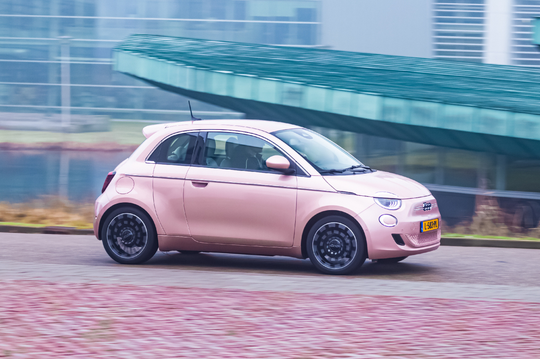 10 elektrische private lease auto’s voor minder dan 400 euro per maand