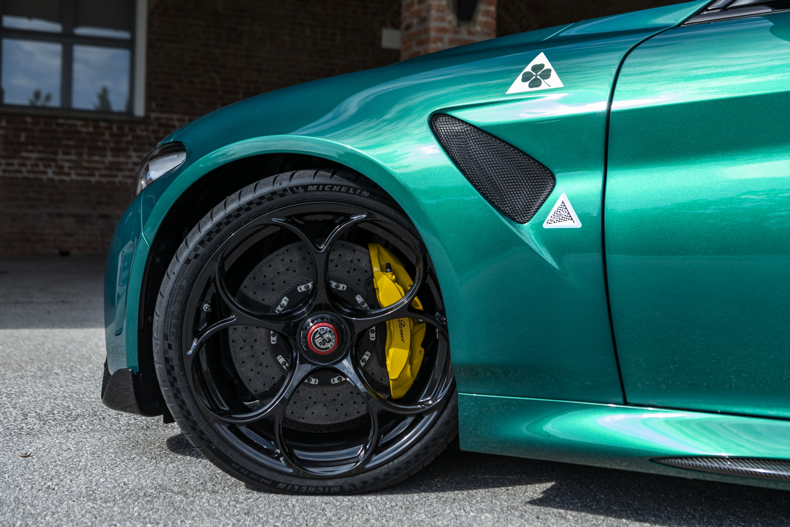 Het duurde 17 maanden, maar de Alfa Romeo Giulia GTA is nu eindelijk uitverkocht
