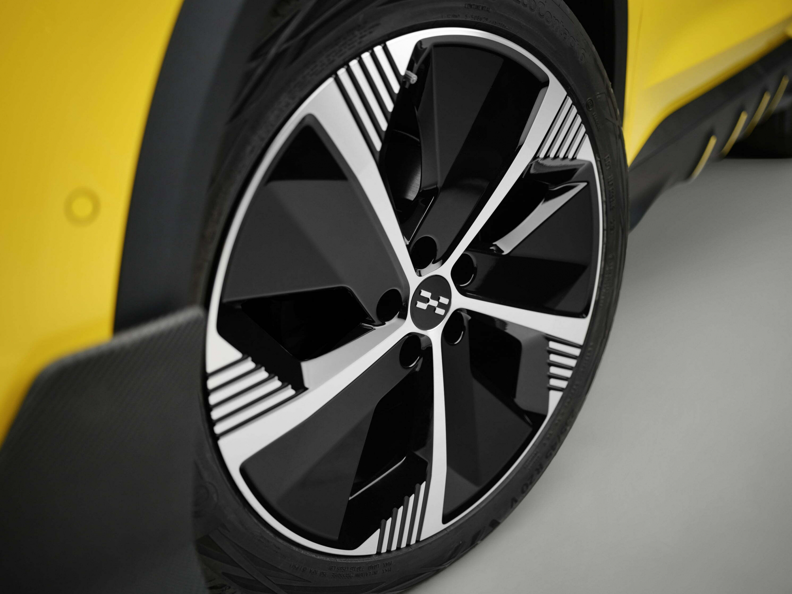 Nieuwe Aiways U6 Mikt op de Polestar 2 en Volkswagen ID.5