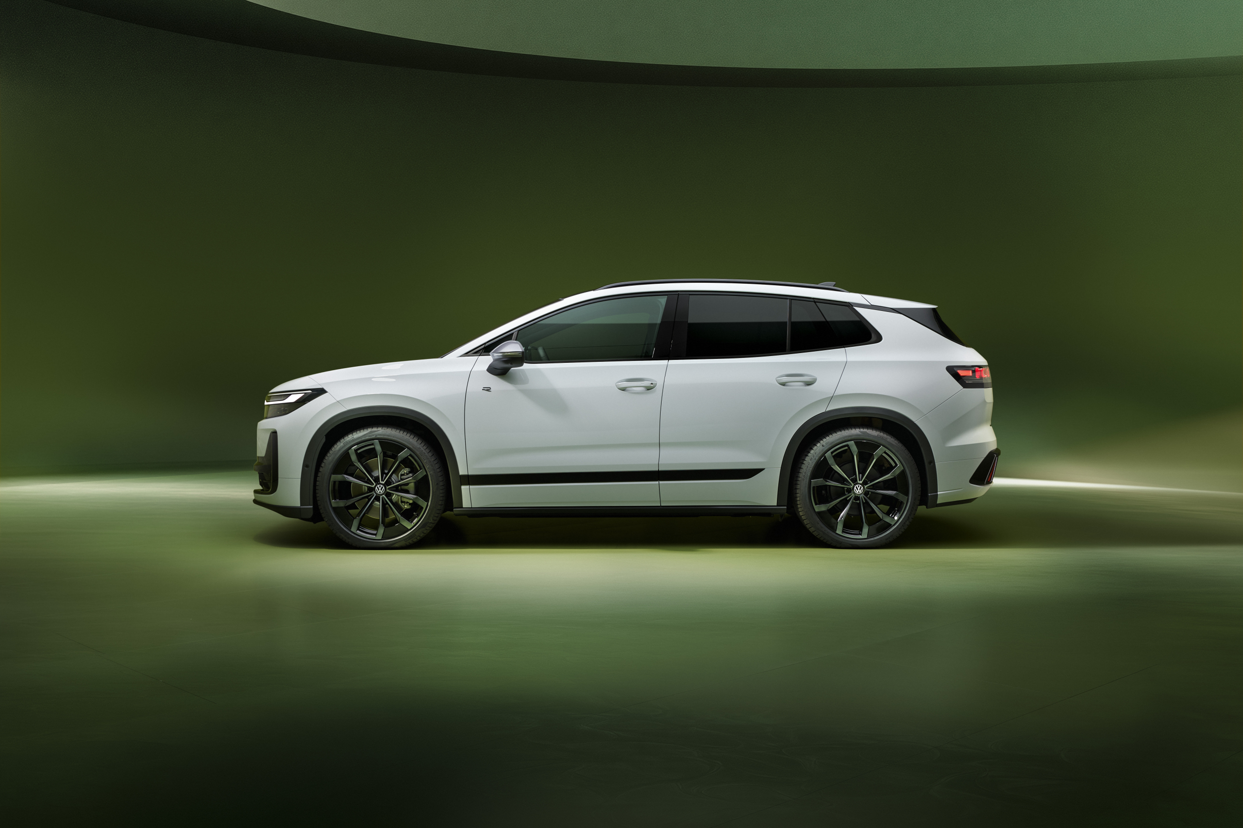 Dat zie je niet vaak: deze Volkswagen is goedkoper dan zijn Skoda-broertje
