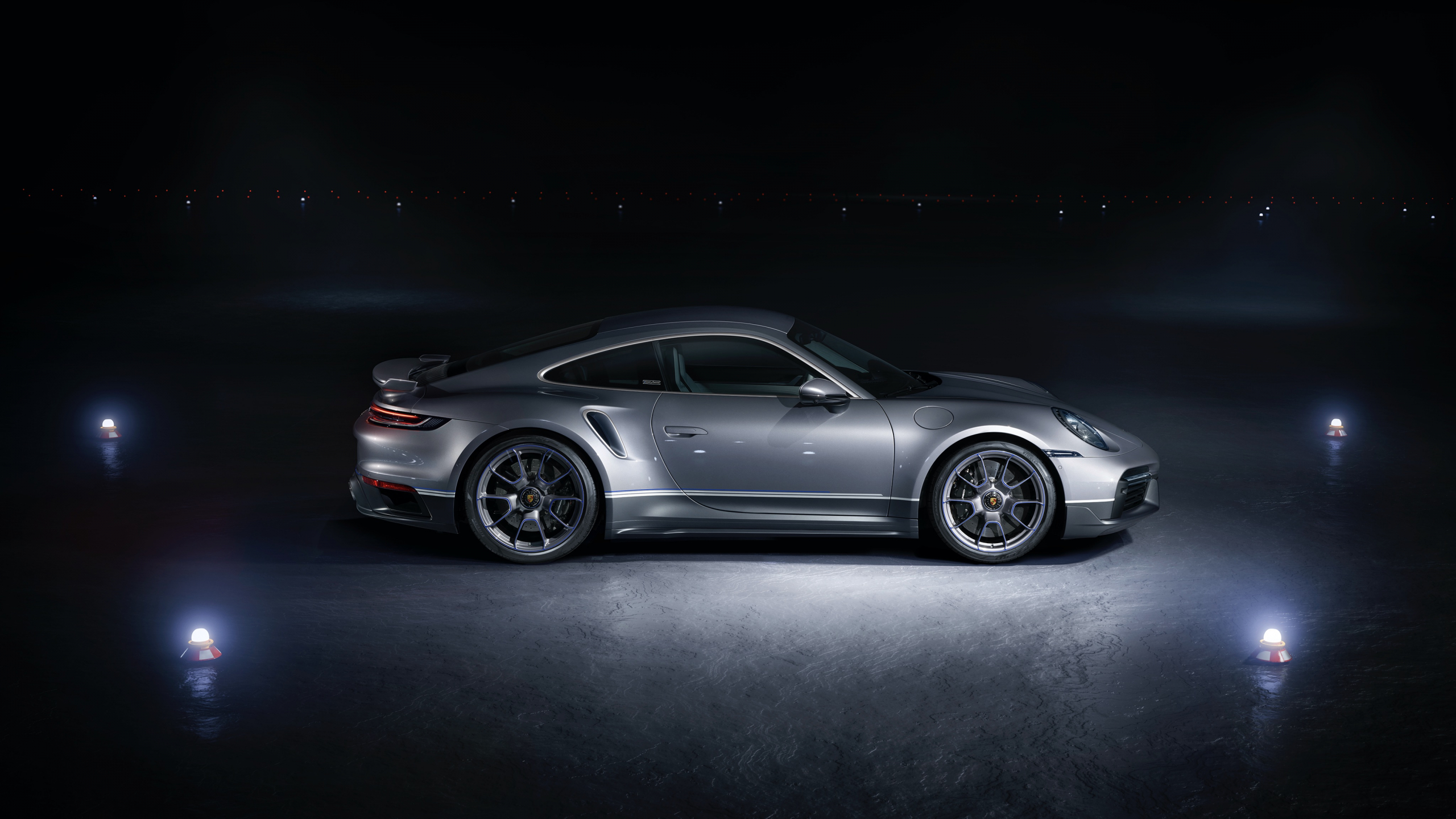 Koop een privéjet, krijg een Porsche 911 Turbo S cadeau
