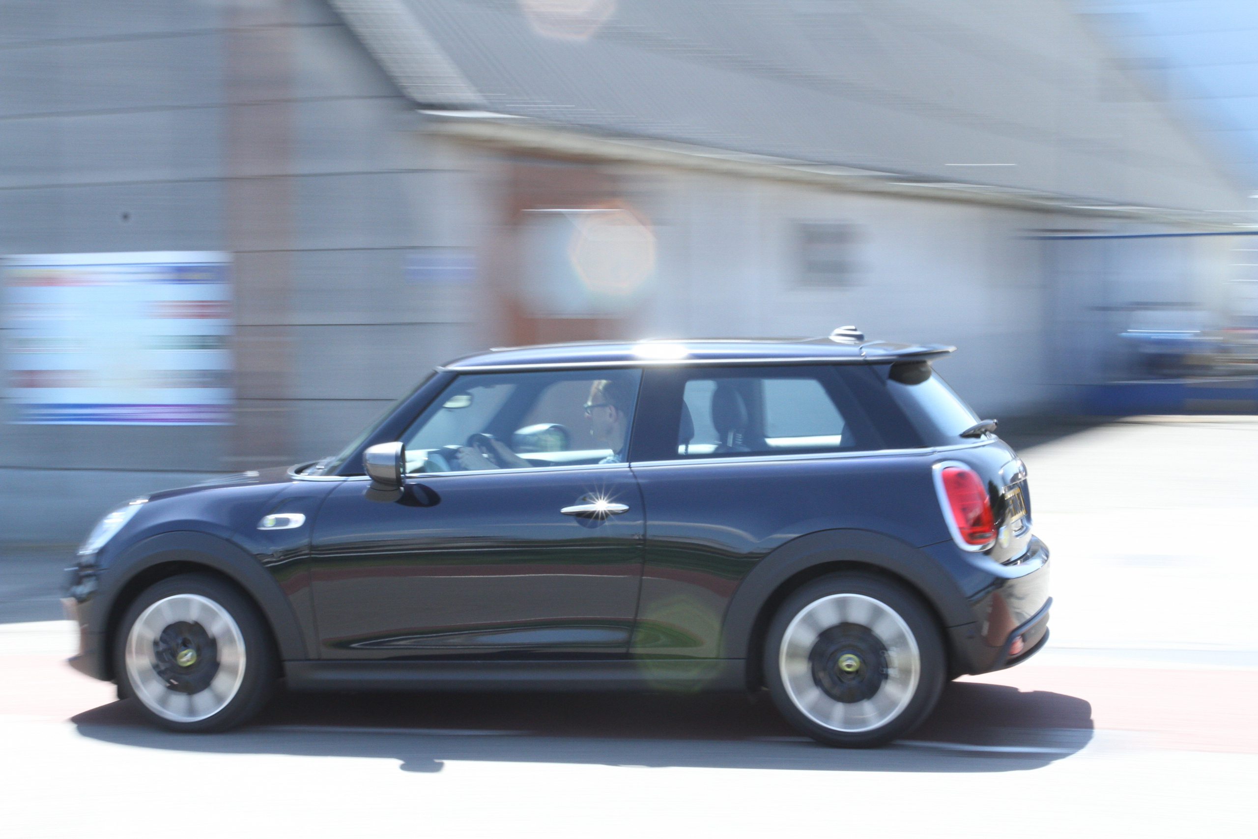 Eerste review: Mini Electric