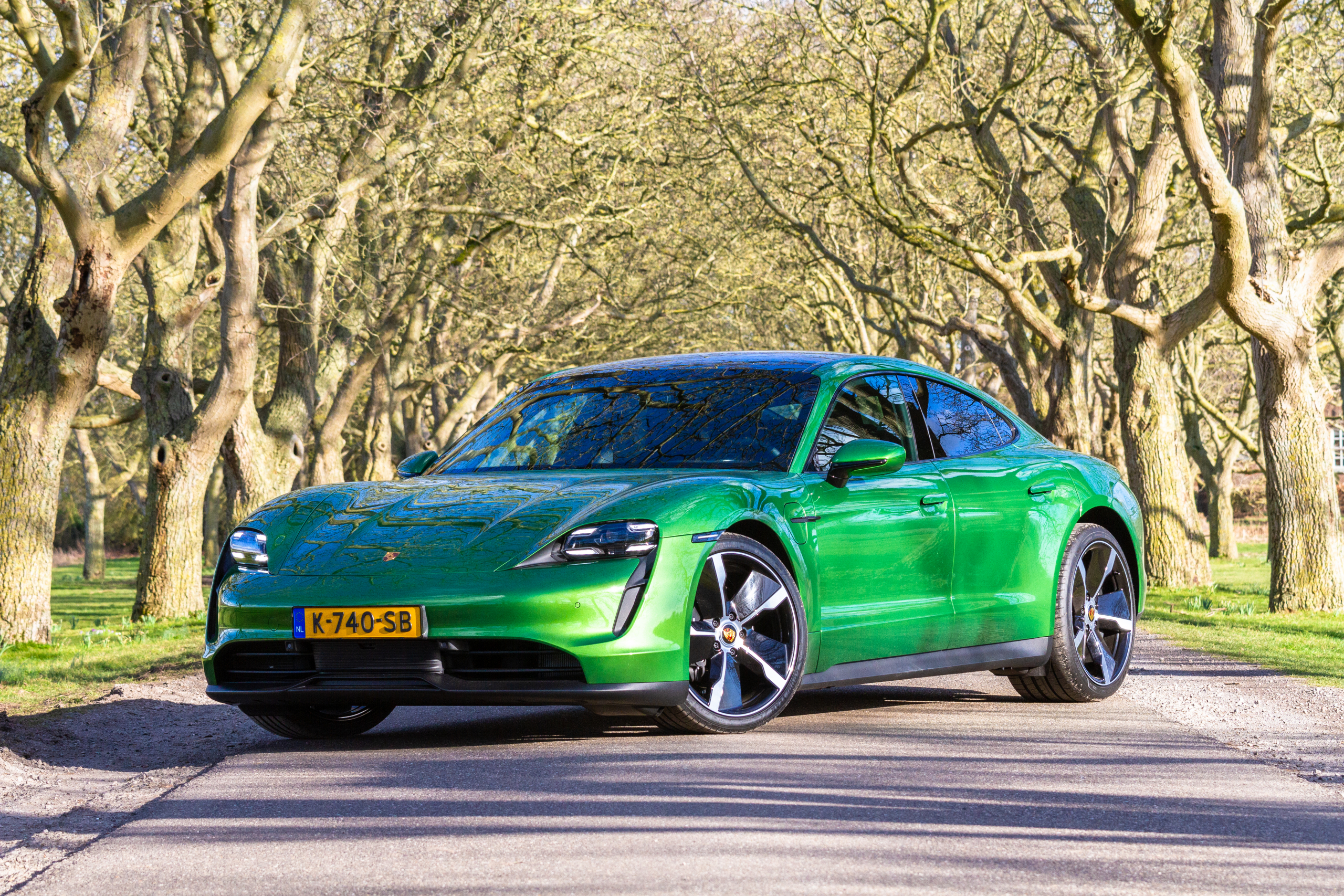 De Porsche 911 kan wel inpakken, iedereen wil een elektrische Porsche Taycan!