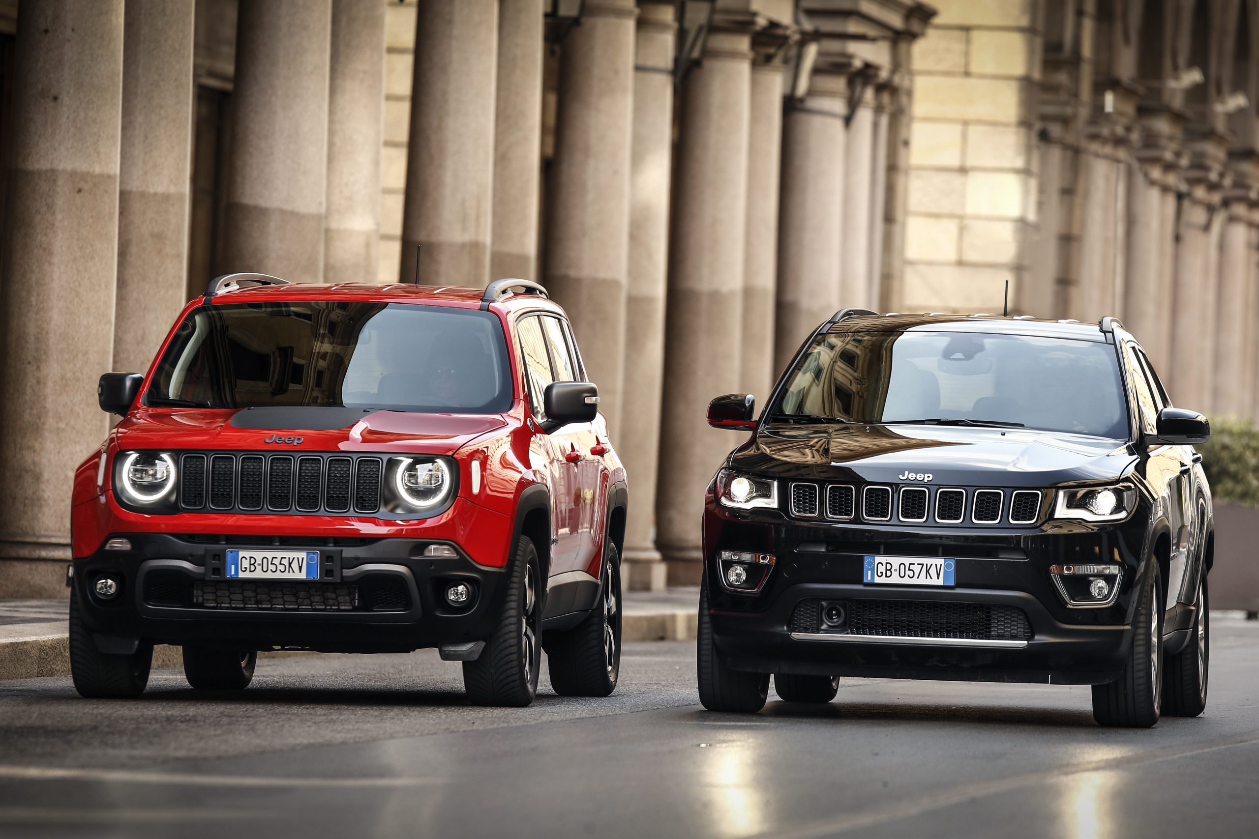 Pluggen en ploegen: de Jeep Renegade en Compass 4xe plug-in hybride (2020)