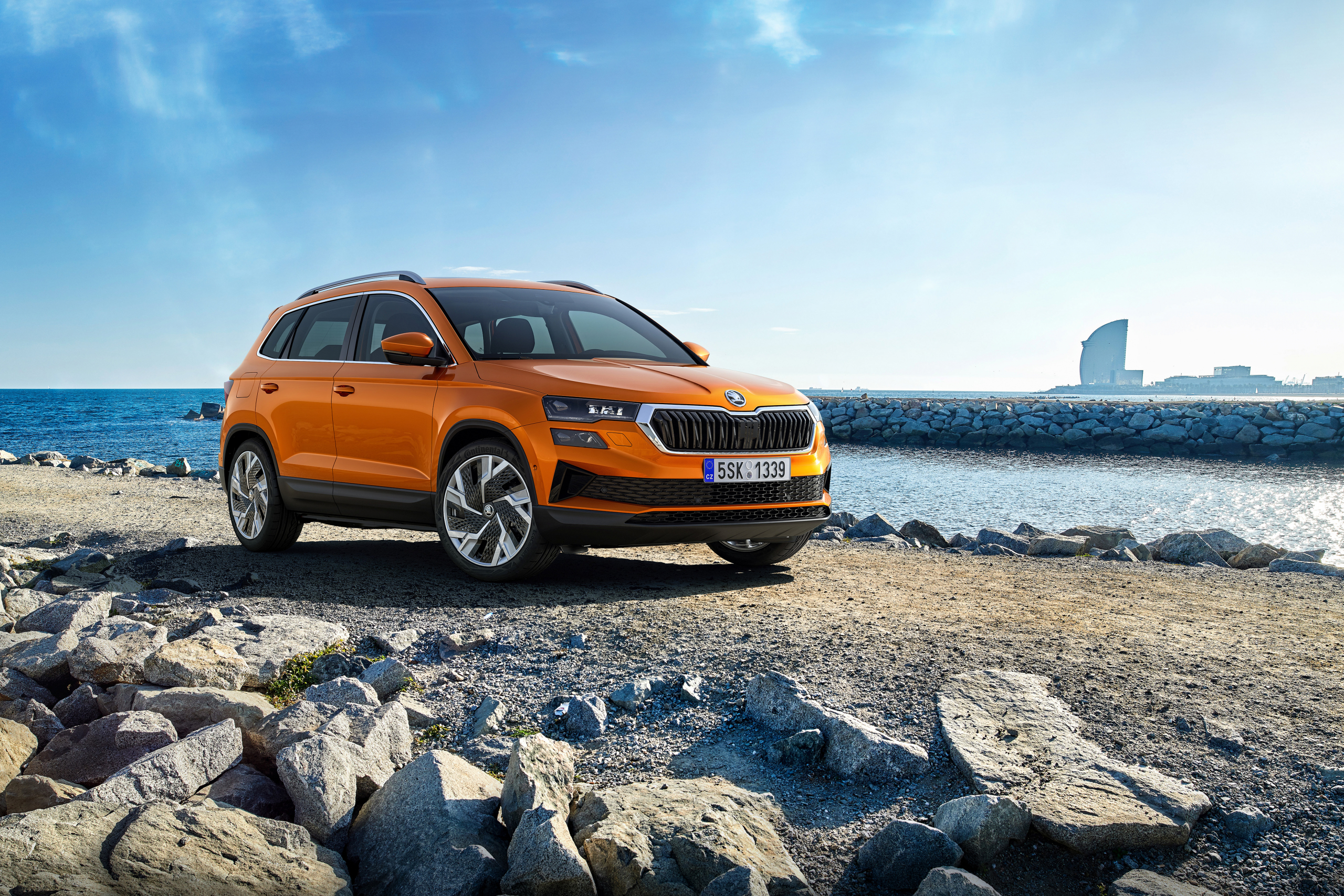 In de vernieuwde Skoda Karoq zit je op plastic flessen
