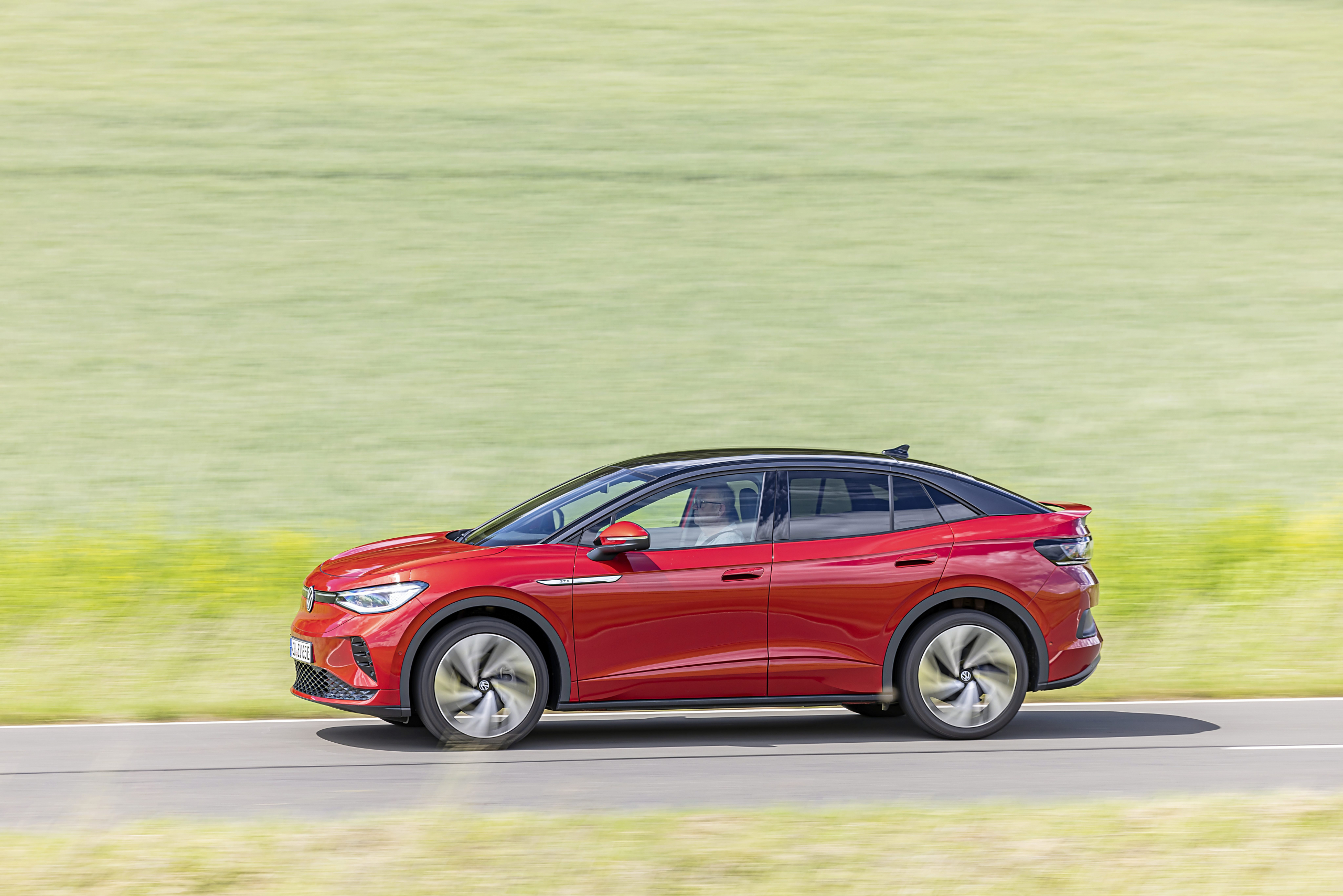 TEST – Kia EV6 rijdt sportiever en dus leuker dan Volkswagen ID.5