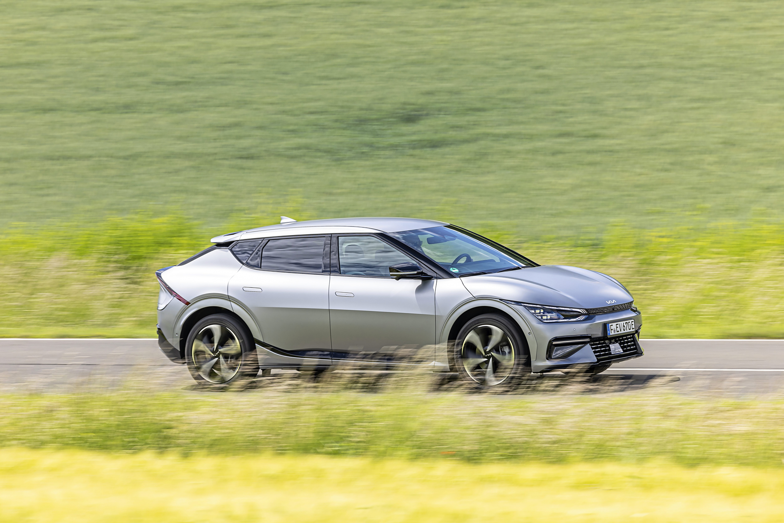 TEST – Kia EV6 rijdt sportiever en dus leuker dan Volkswagen ID.5
