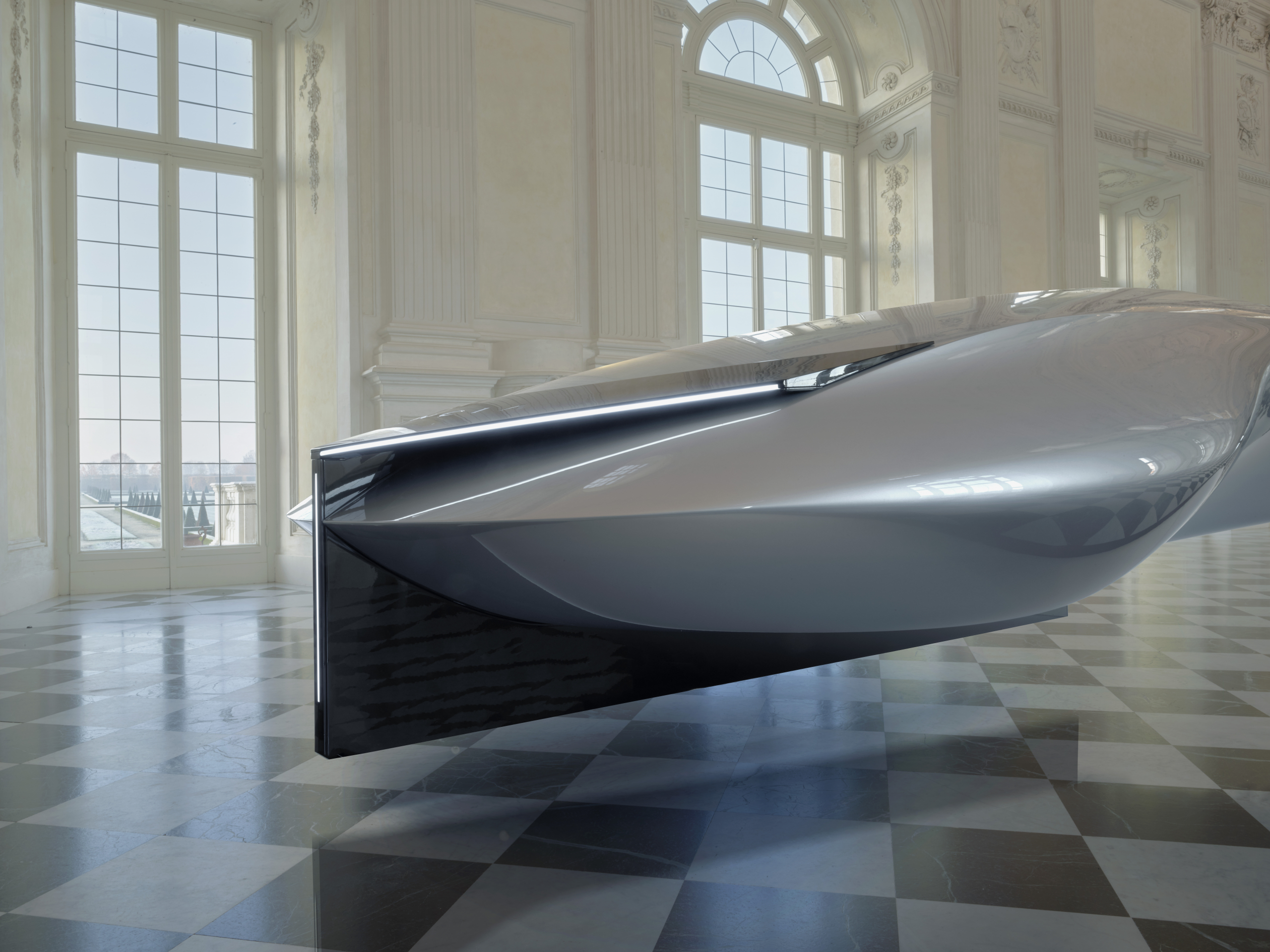 Lancia komt met drie nieuwe modellen die lijken op deze gestroomlijnde dakkoffer