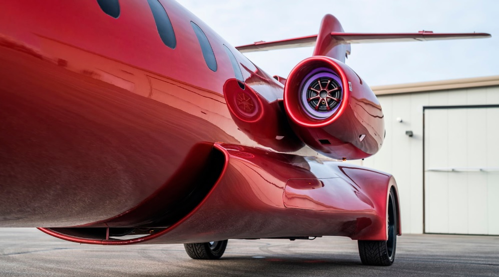 Mag je met deze rijdende privéjet de weg mee op?