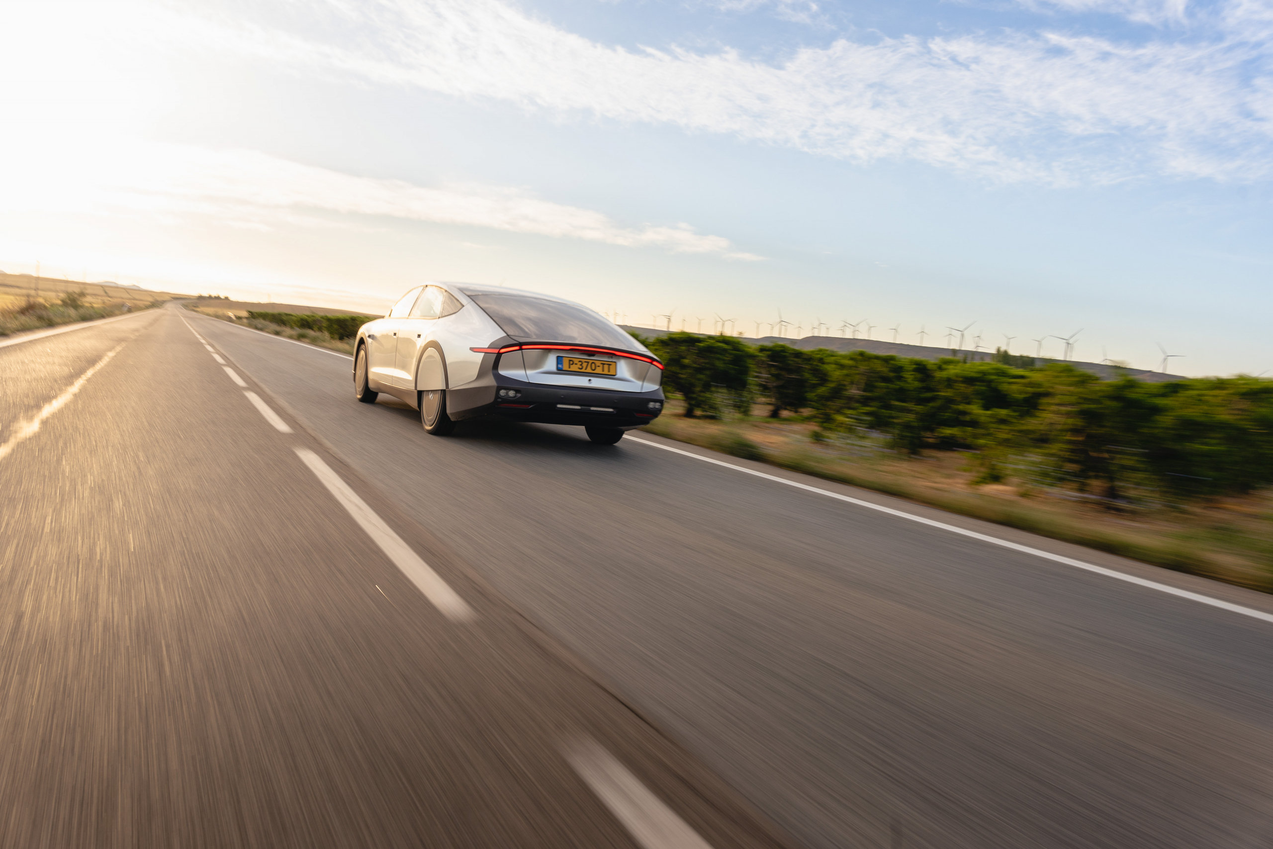 Donderwolk voor Lightyear 0, de Nederlandse auto op zonne-energie: productie eindigt abrupt