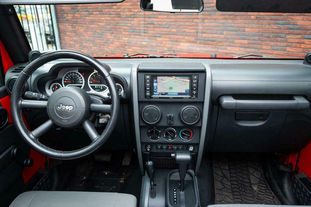 Marktplaats: ga de verveling te lijf met deze vijf terreinwagens