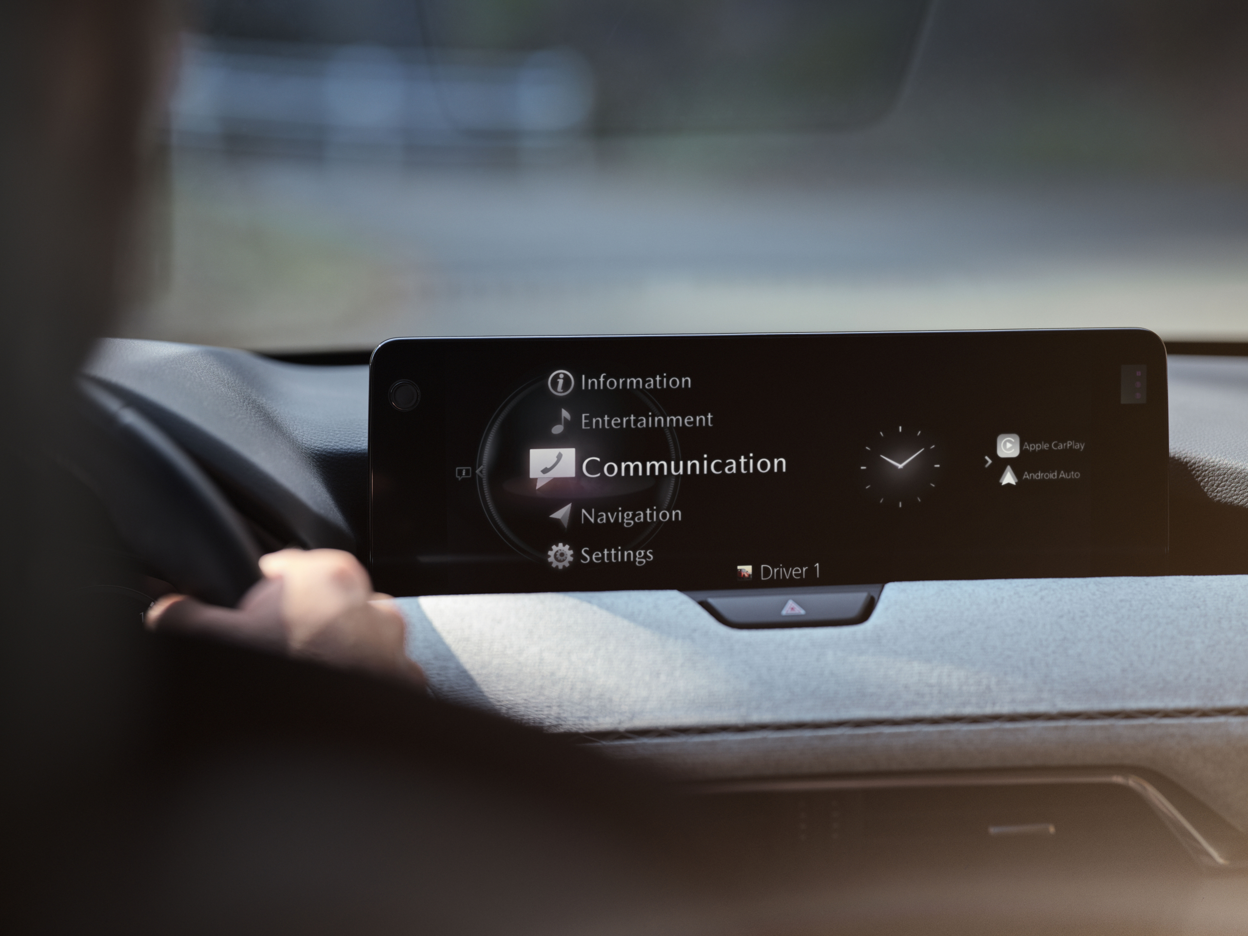 Test: hiermee ben je in stokoude Volvo ruim drie keer zo snel als in splinternieuwe Mercedes