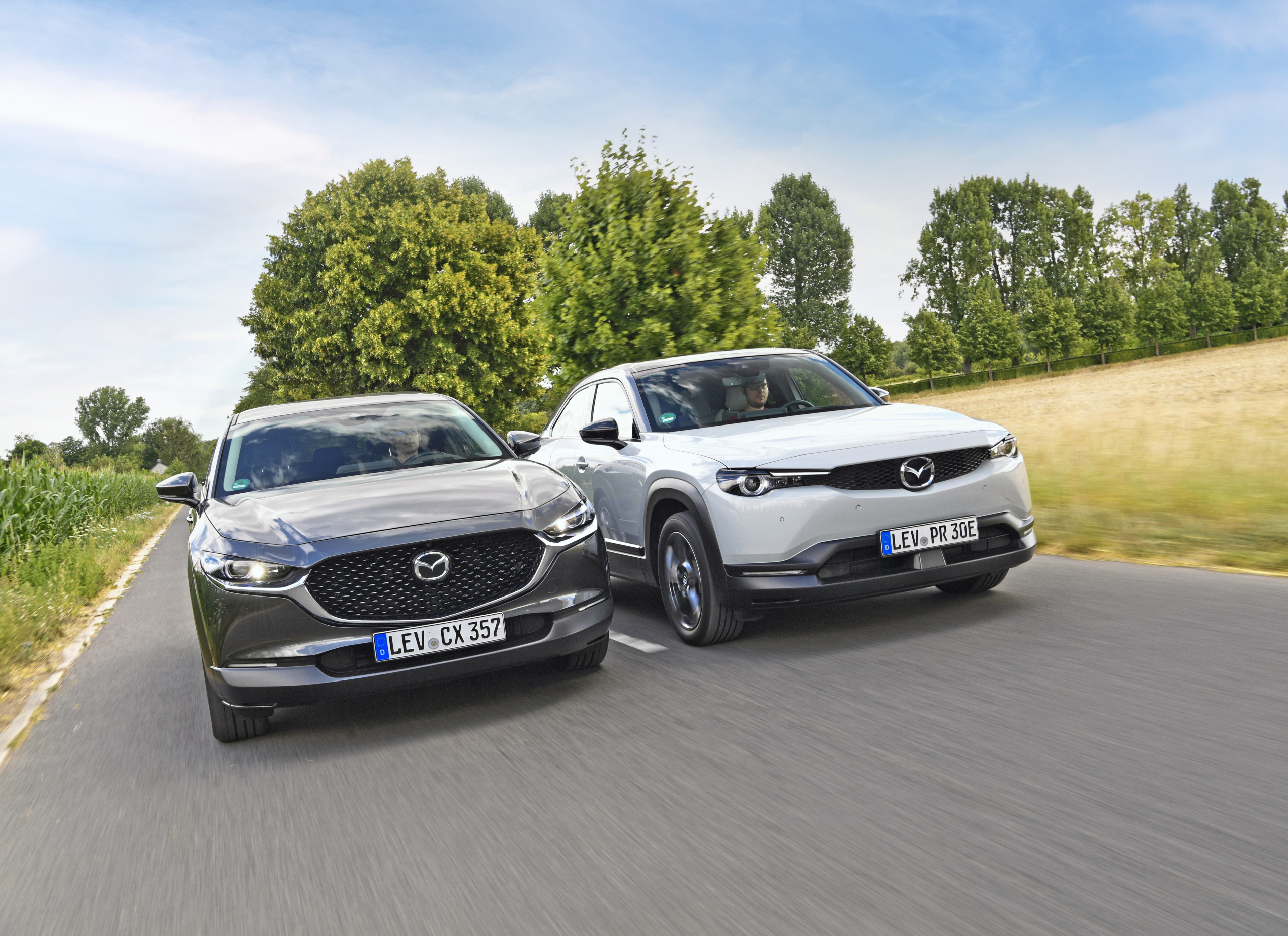 Benzine vs. elektrisch: test Mazda CX-30 - Mazda MX-30