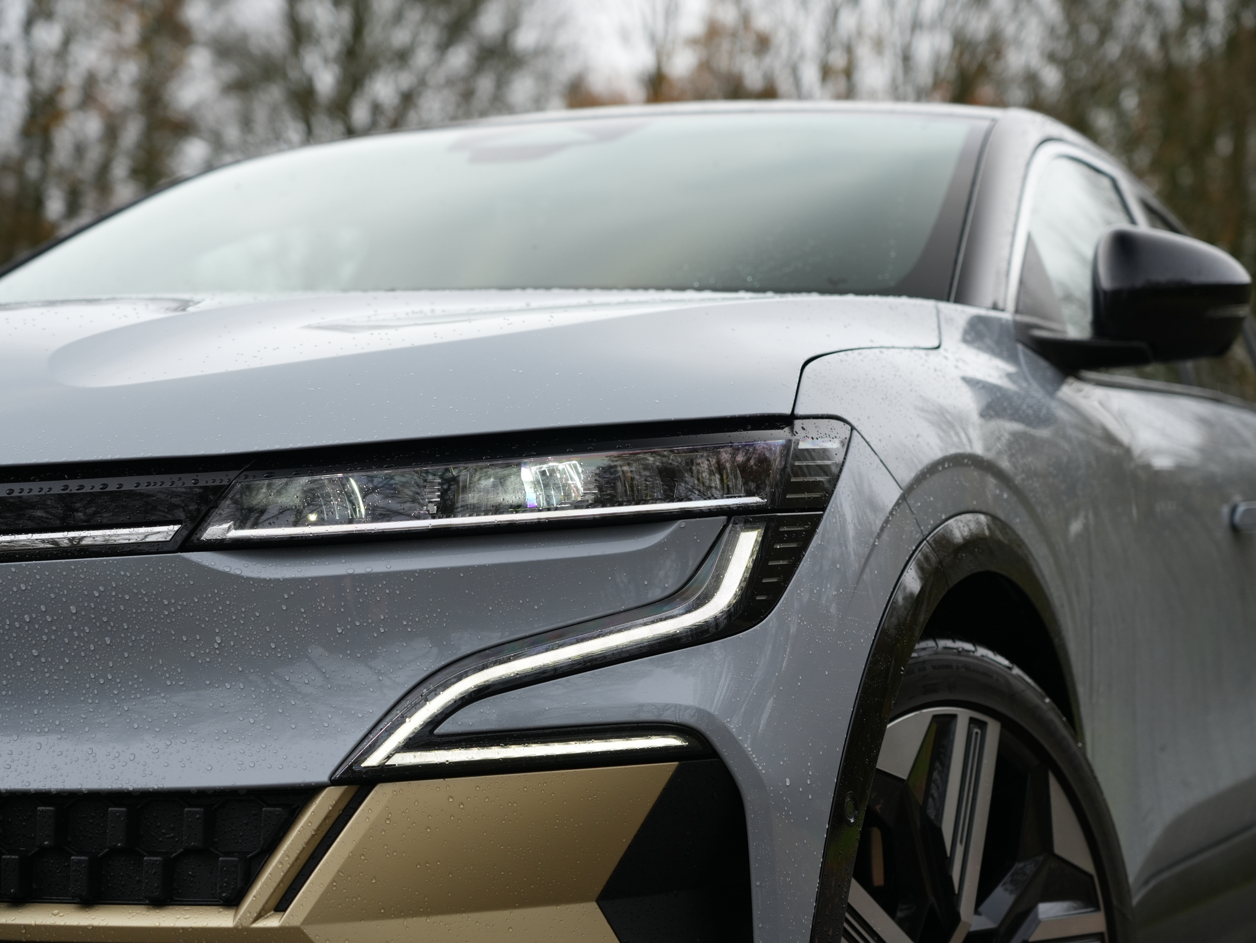 Deze gadgets van de Renault Megane E-Tech electric maken EV-rijder blij