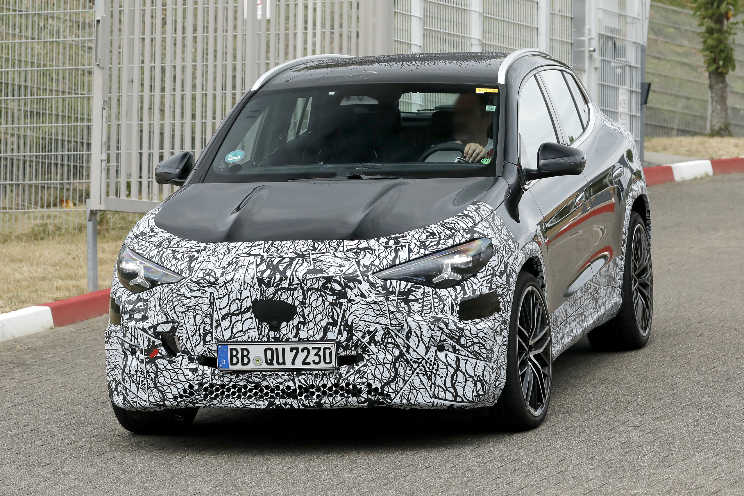 Gespot: AMG maakt ook van de goedkoopste Mercedes een knotsgek performance-model