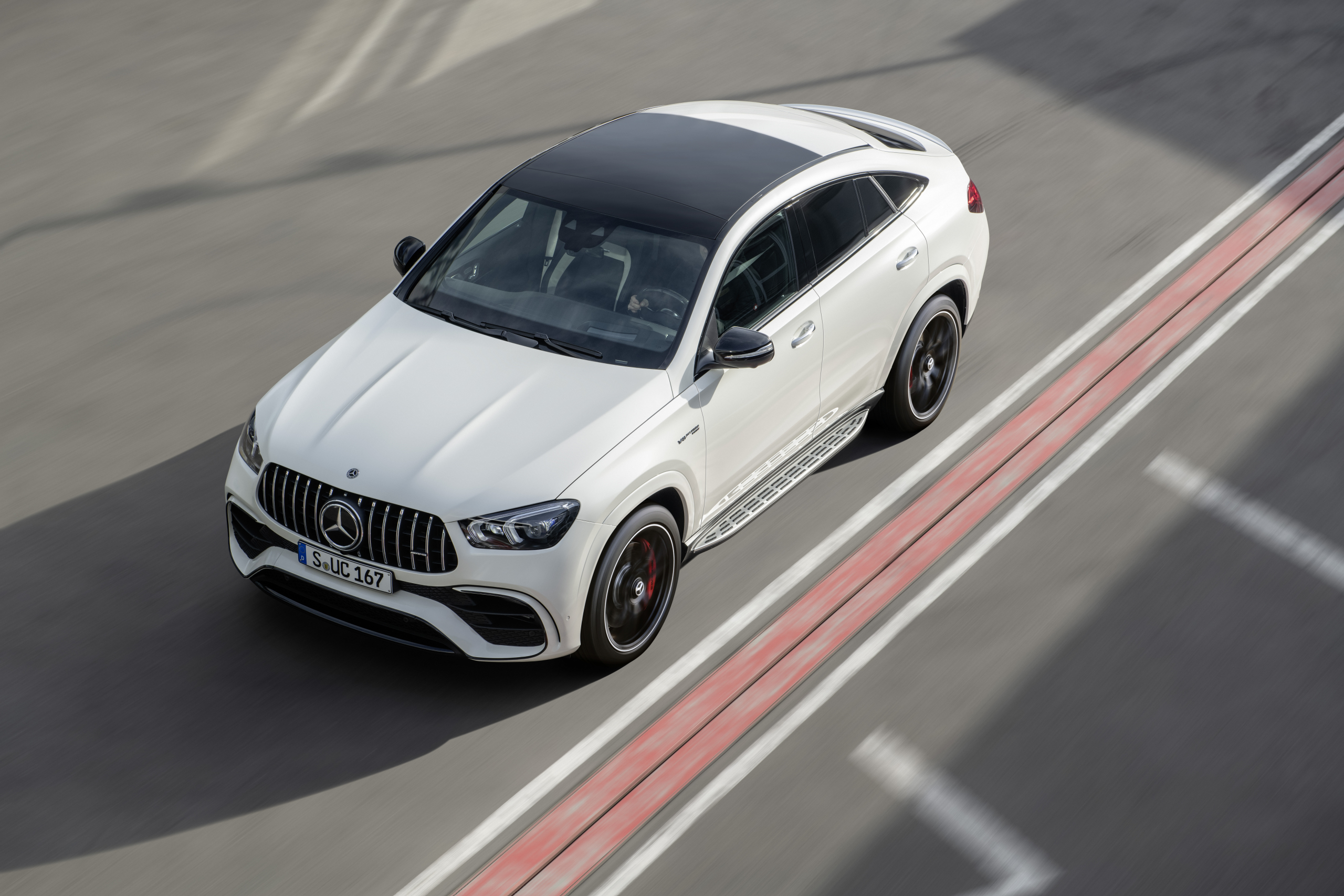 Kom maar op met die CO2-boetes: hier is de Mercedes GLE Coupé AMG