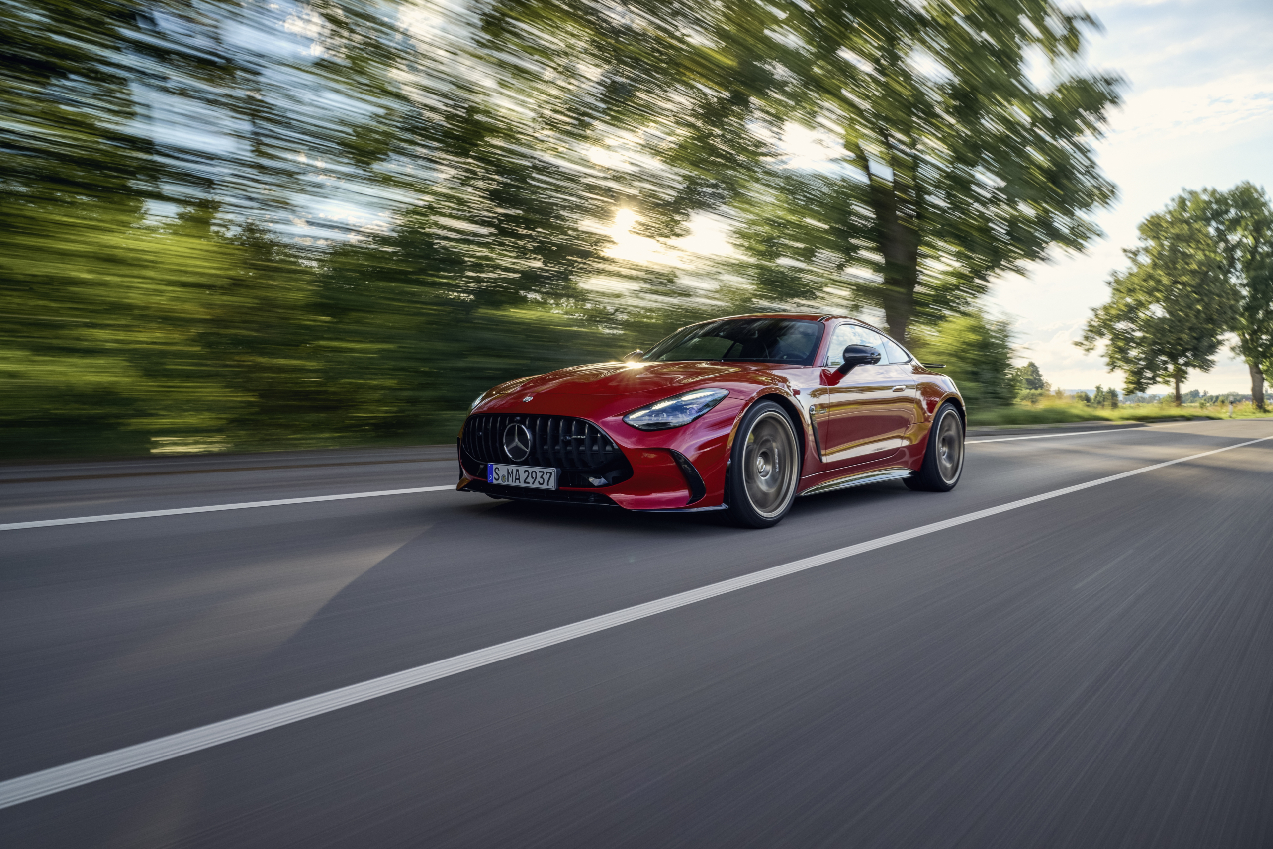 TEST Mercedes AMG GT 63 S E: stekker voor het milieu? Ja, daag!