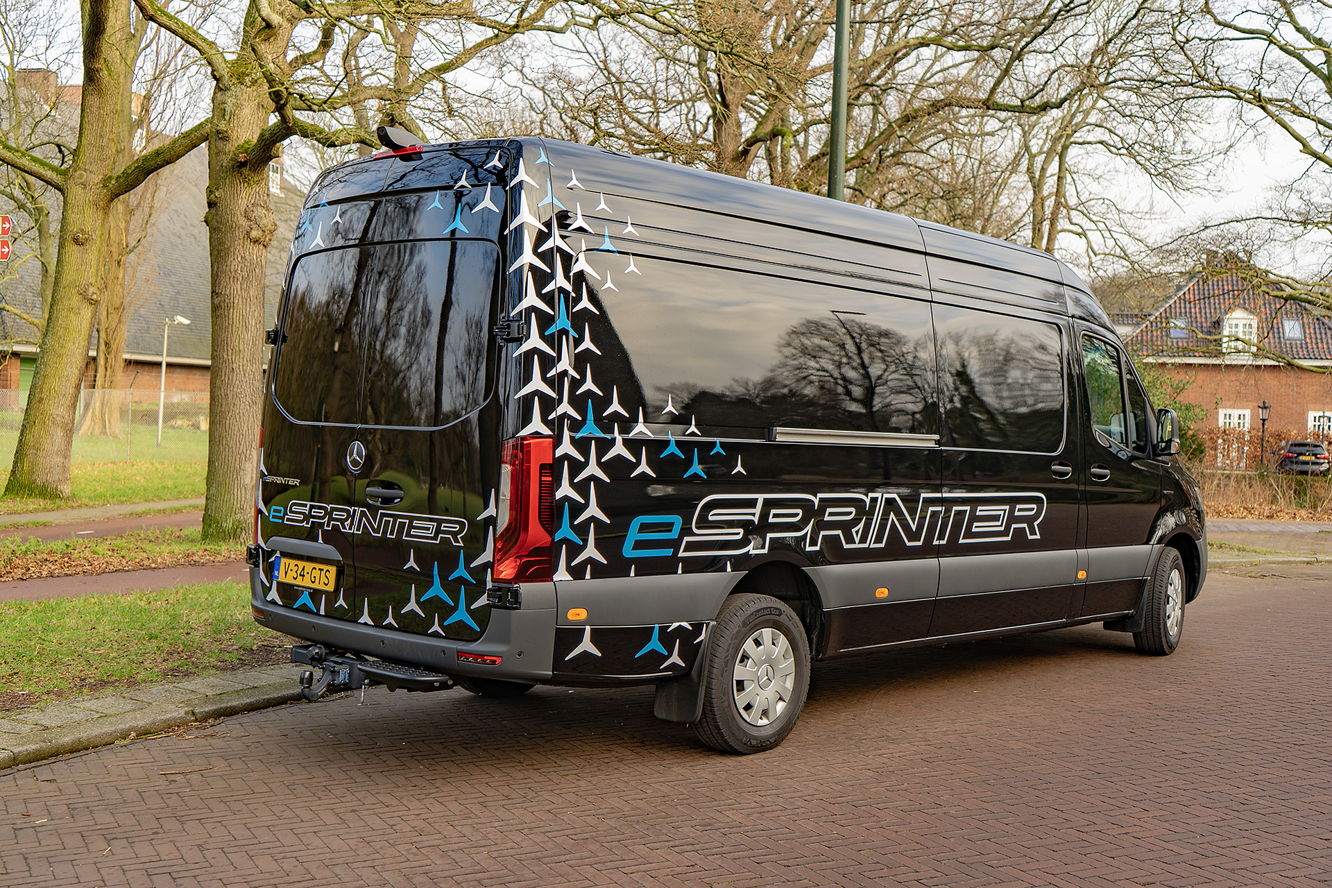 Test Mercedes-Benz eSprinter (2025): solide, ruim, comfortabel, maar sprintje trekken is niet zijn ding