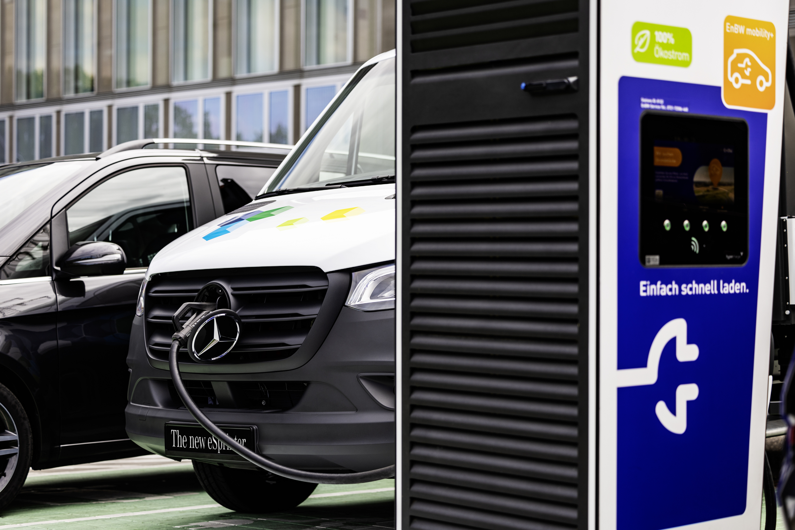 Waarom je met de elektrische bedrijfswagen nooit lang hoeft te zoeken naar een laadpaal