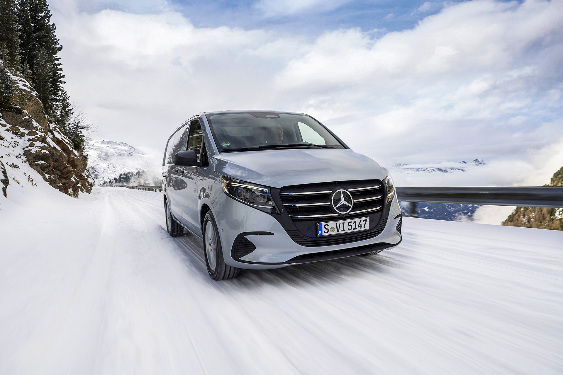 Review Mercedes-Benz Vito 4x4 (2025): natte en besneeuwde wegen maken geen indruk