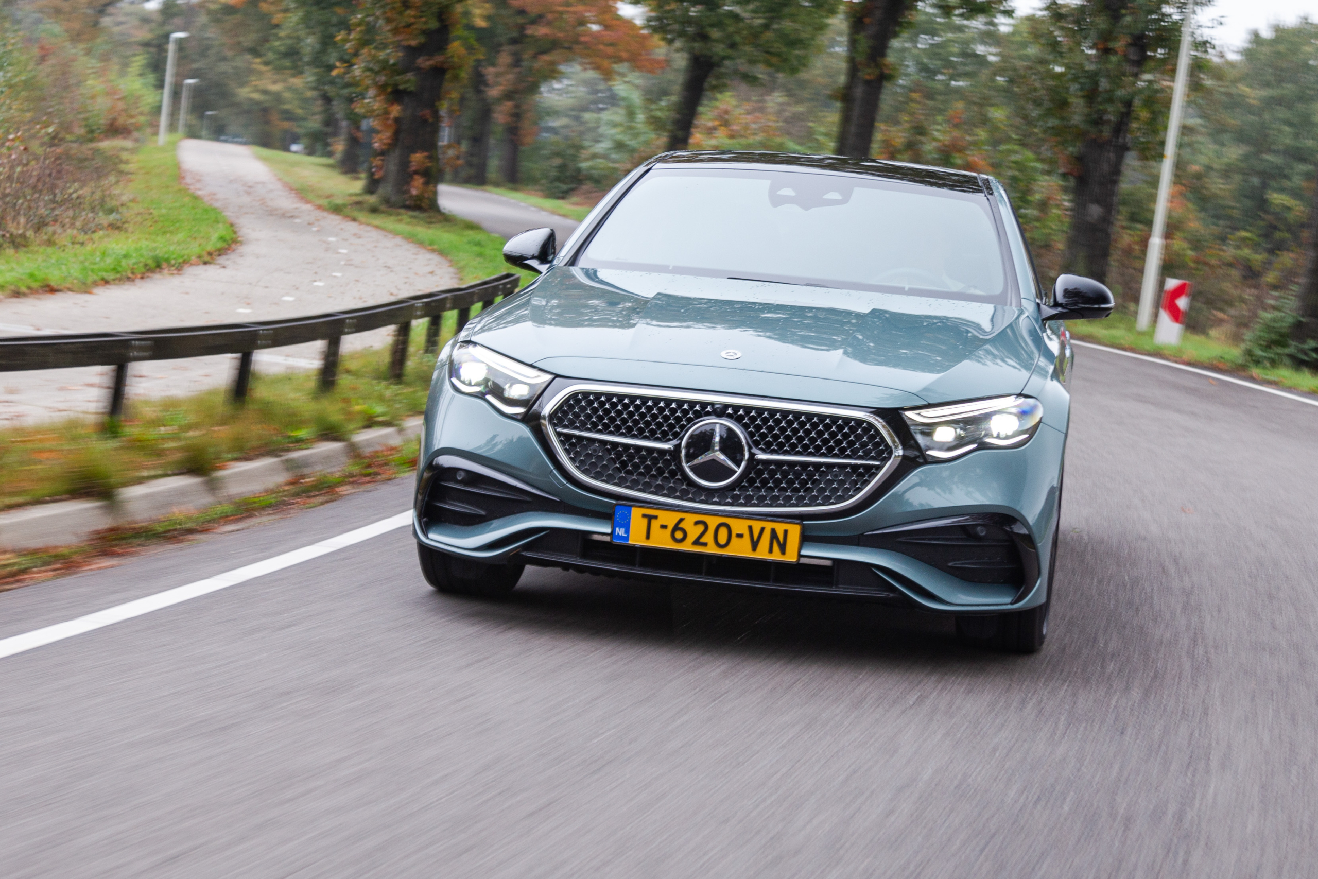 Test Mercedes E-klasse E 300e: deze plug-in hybride maakt zelfs James May blij