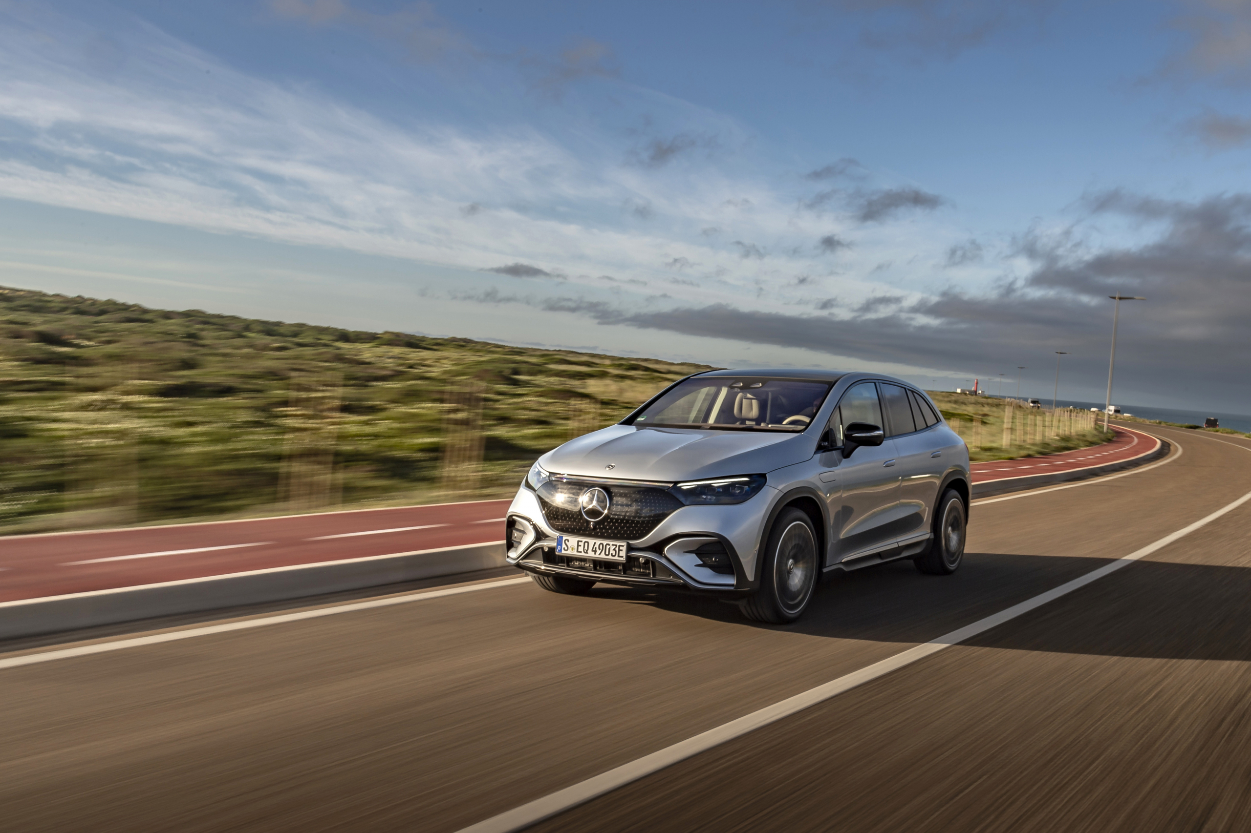 Mercedes EQE SUV (2023) test: waarom je altijd met een bijrijder op pad moet