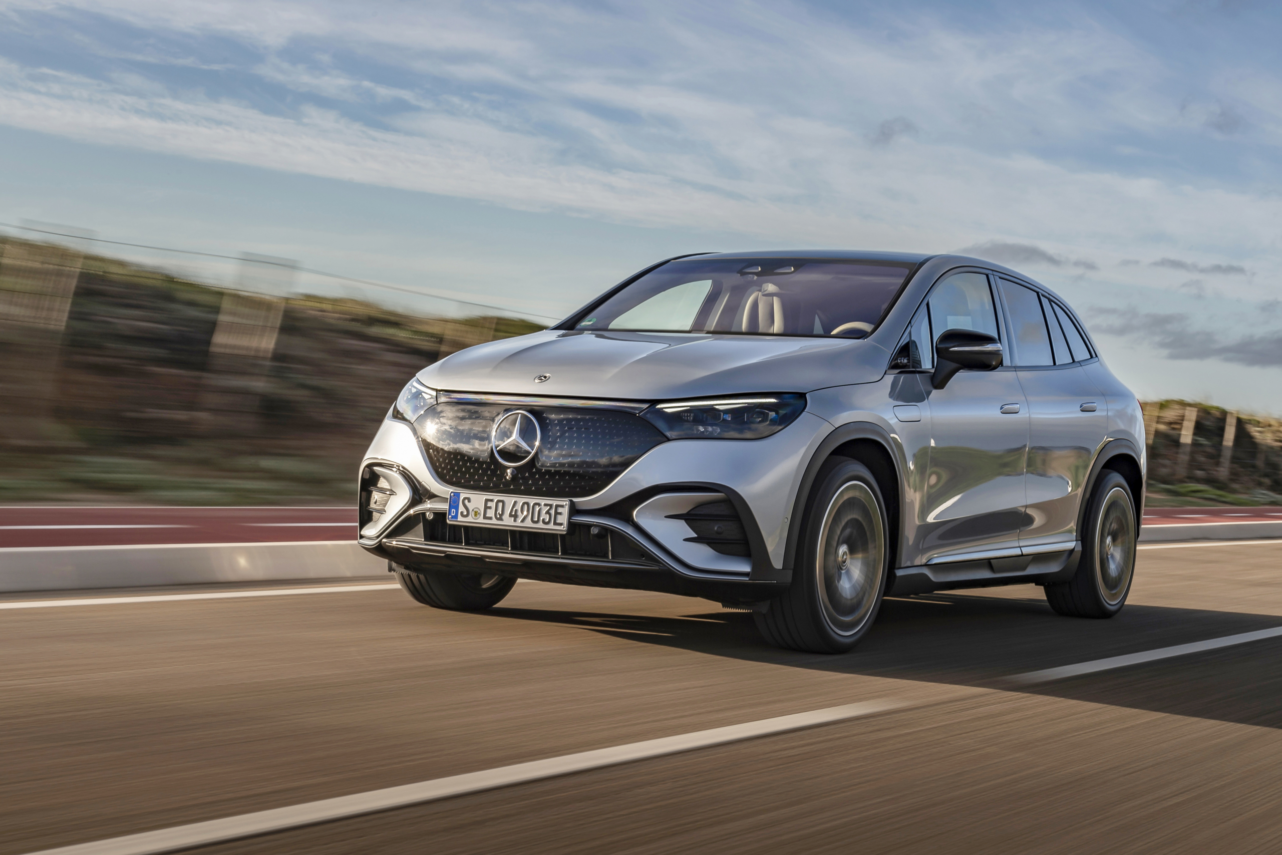 Mercedes EQE SUV (2023) test: waarom je altijd met een bijrijder op pad moet