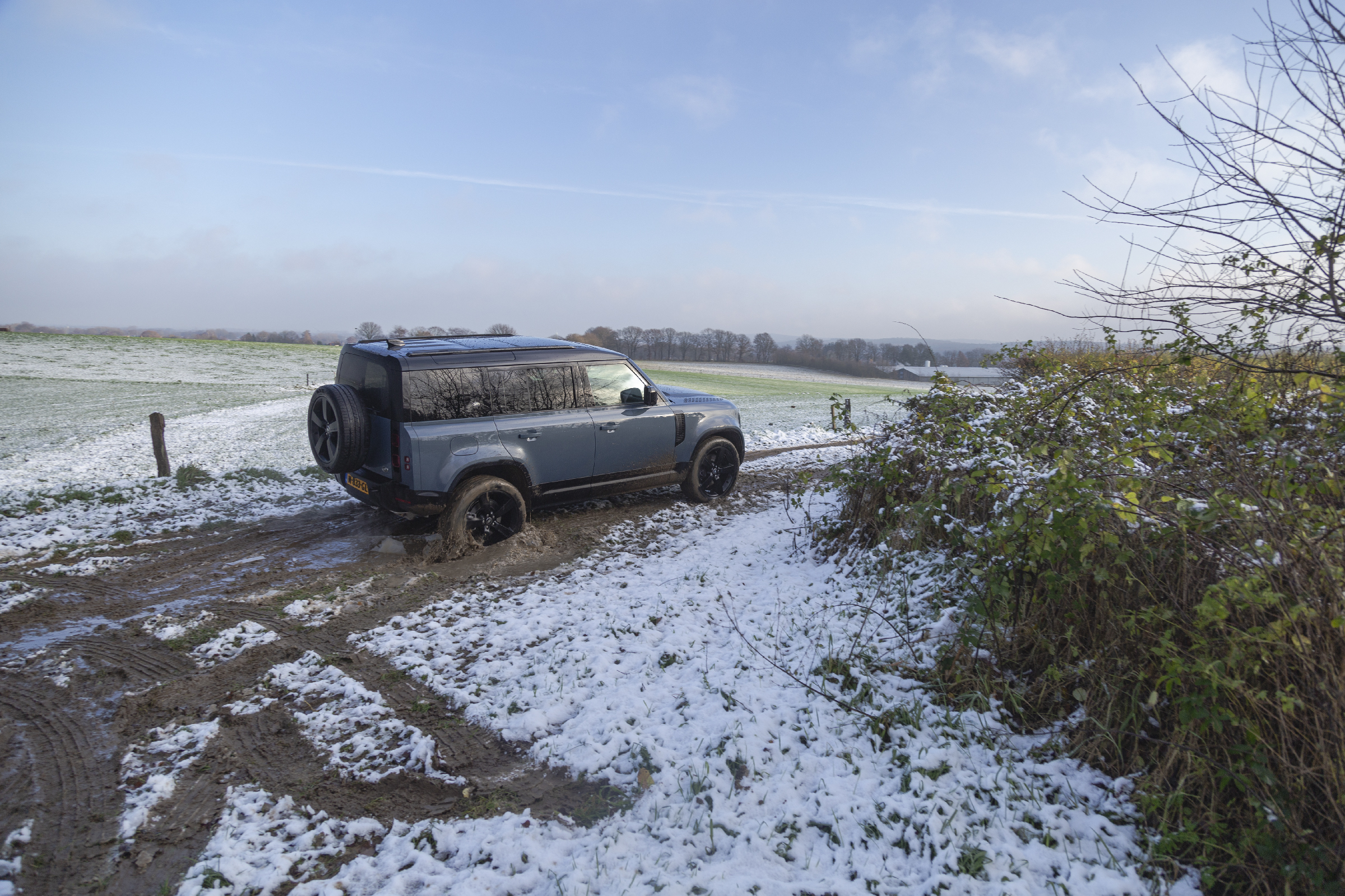 Eerste review: waarom de goedkoopste Land Rover Defender misschien wel de beste is