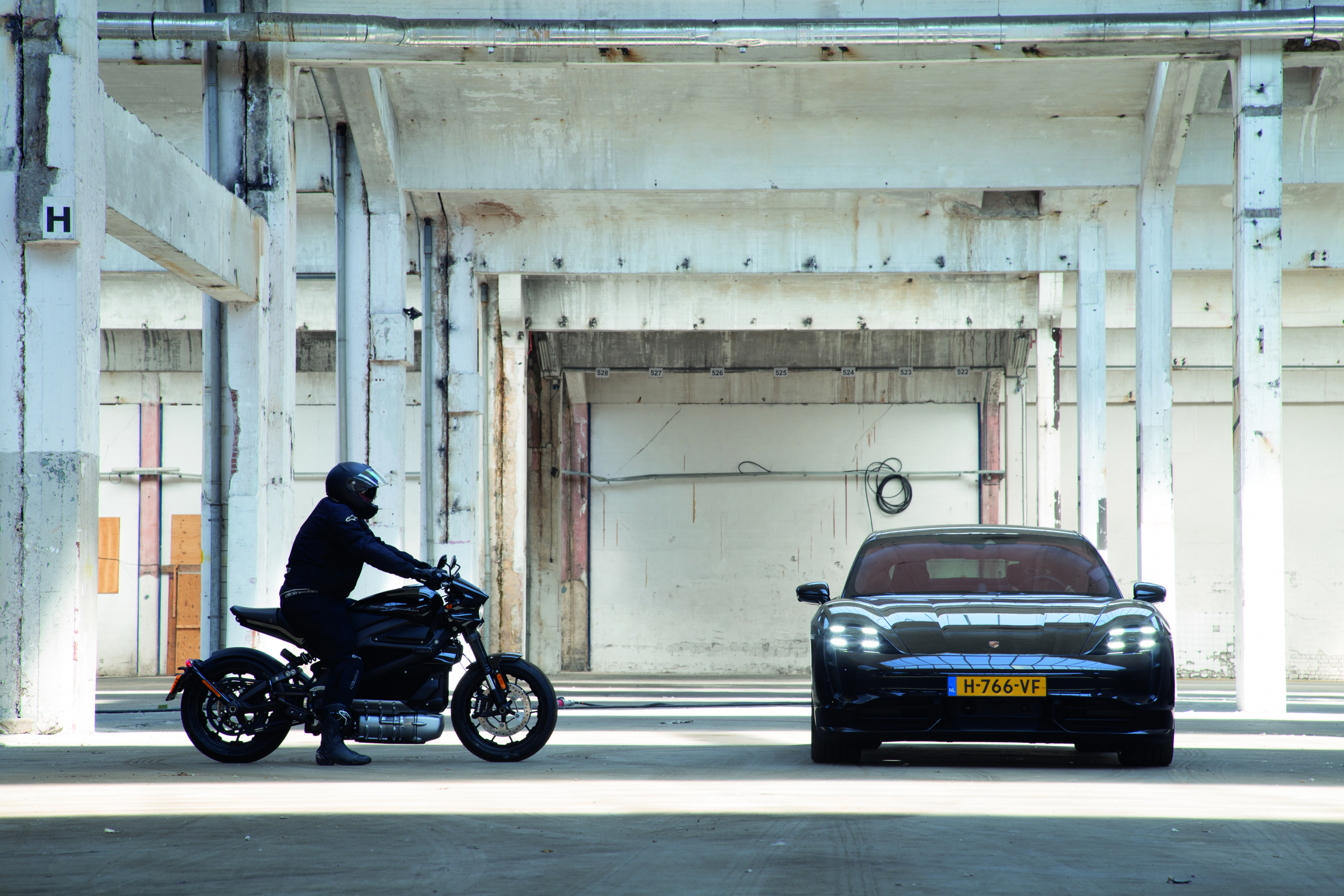 Porsche Taycan of Harley Davidson Livewire: Welke willen we?